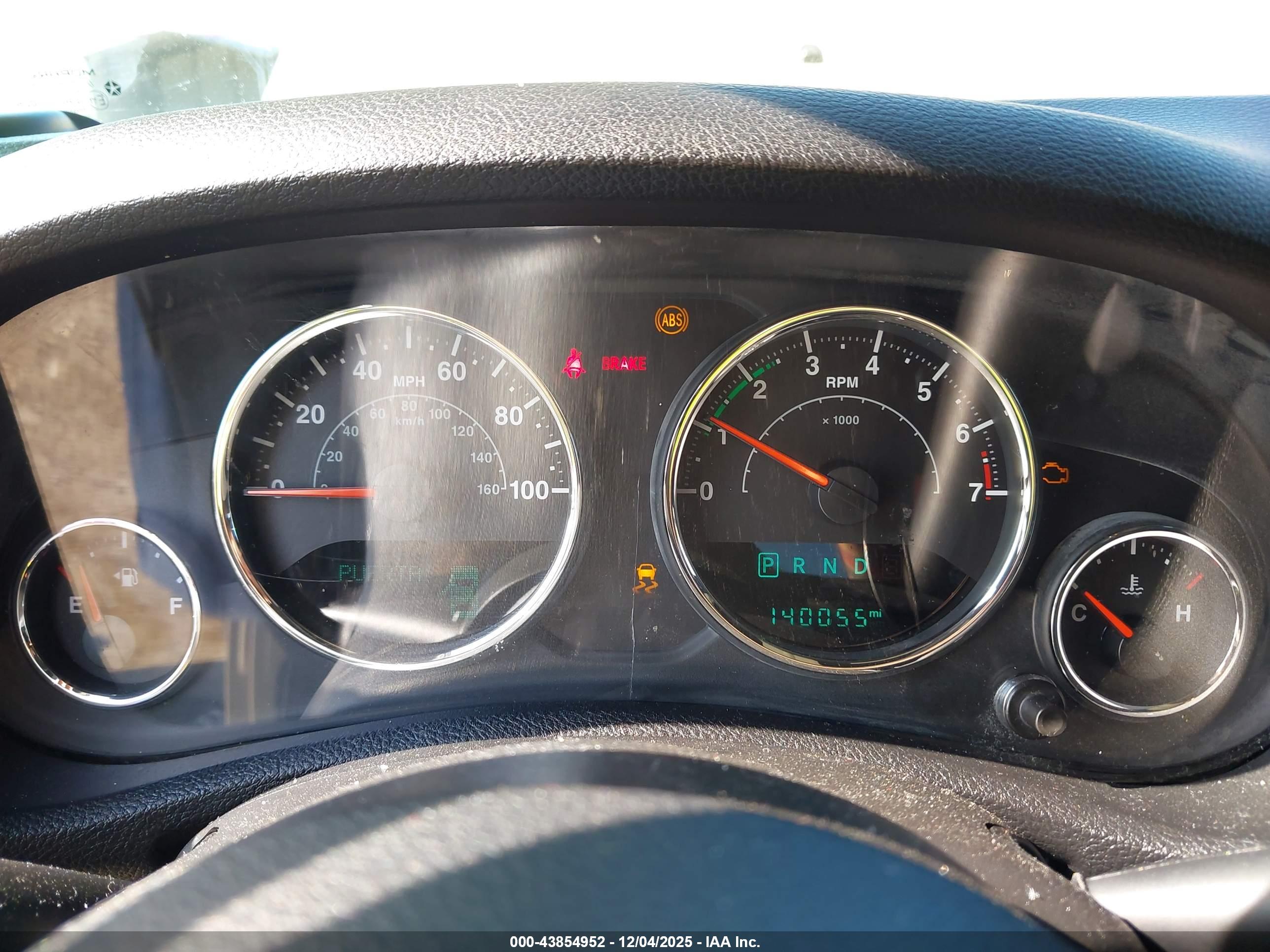 JEEP WRANGLER image 7
