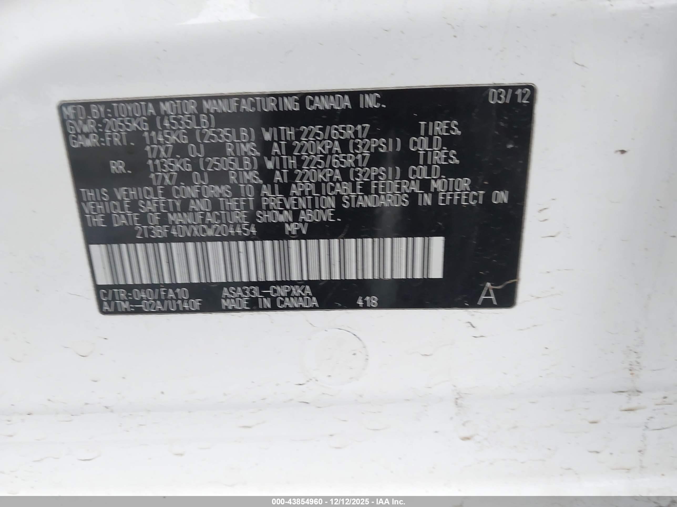 TOYOTA RAV4 image 9