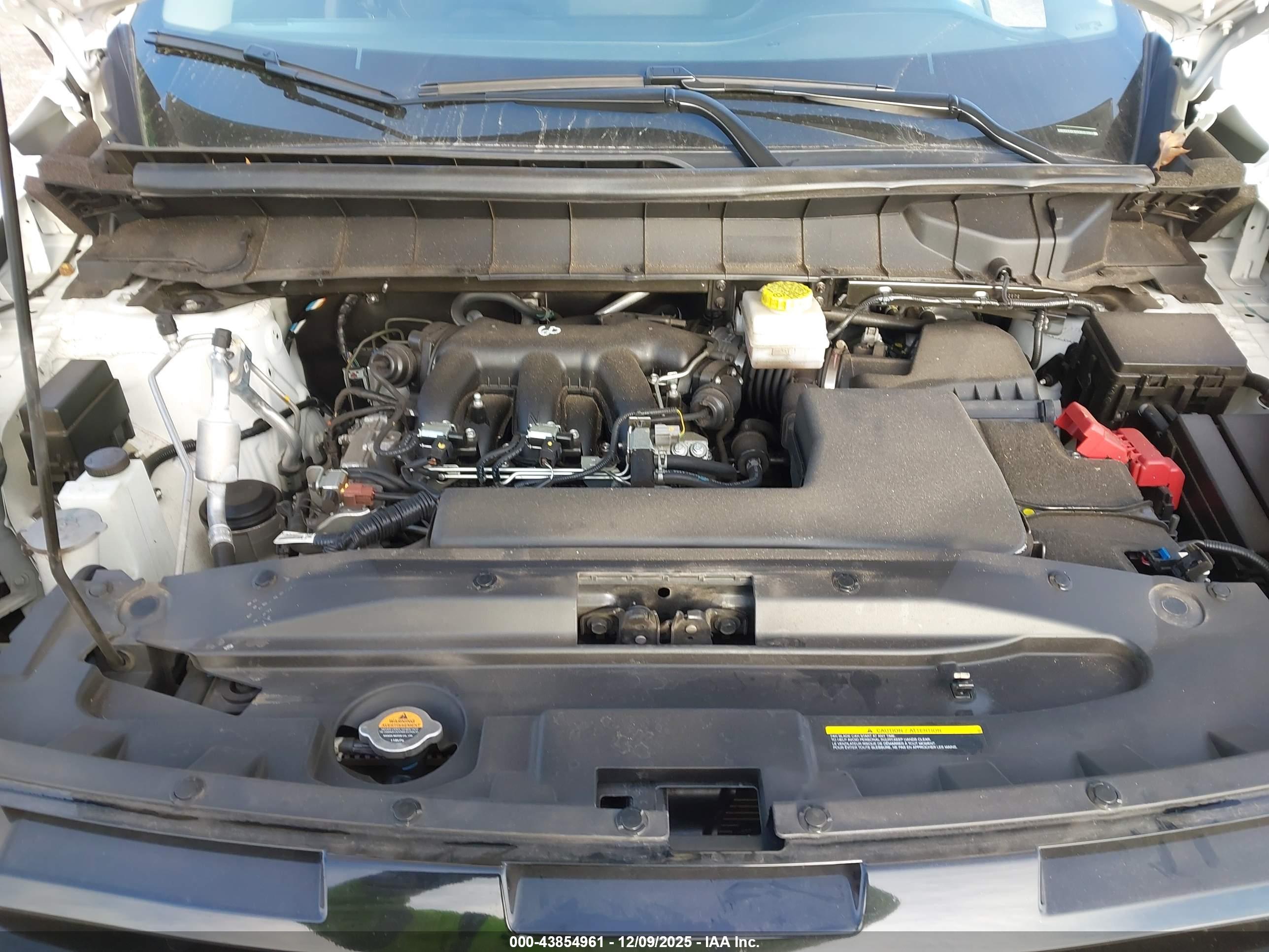NISSAN PATHFINDER image 10