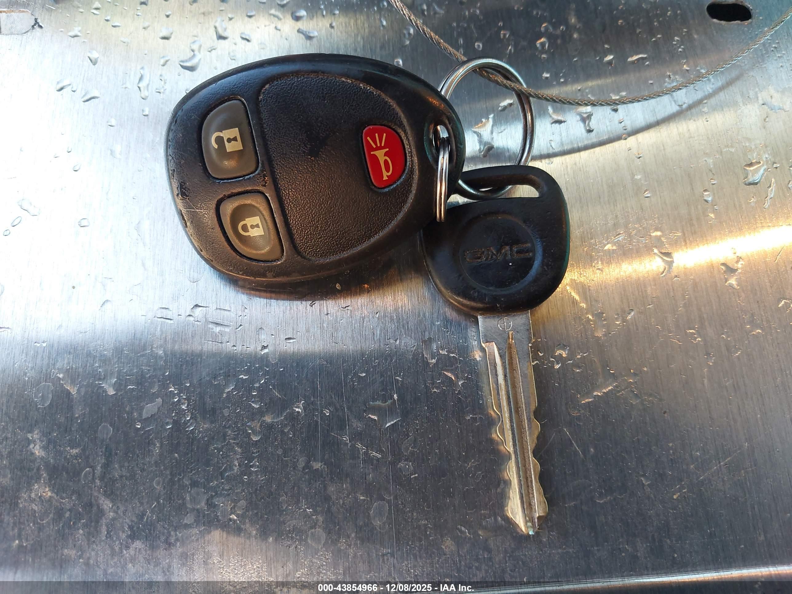GMC SIERRA image 11