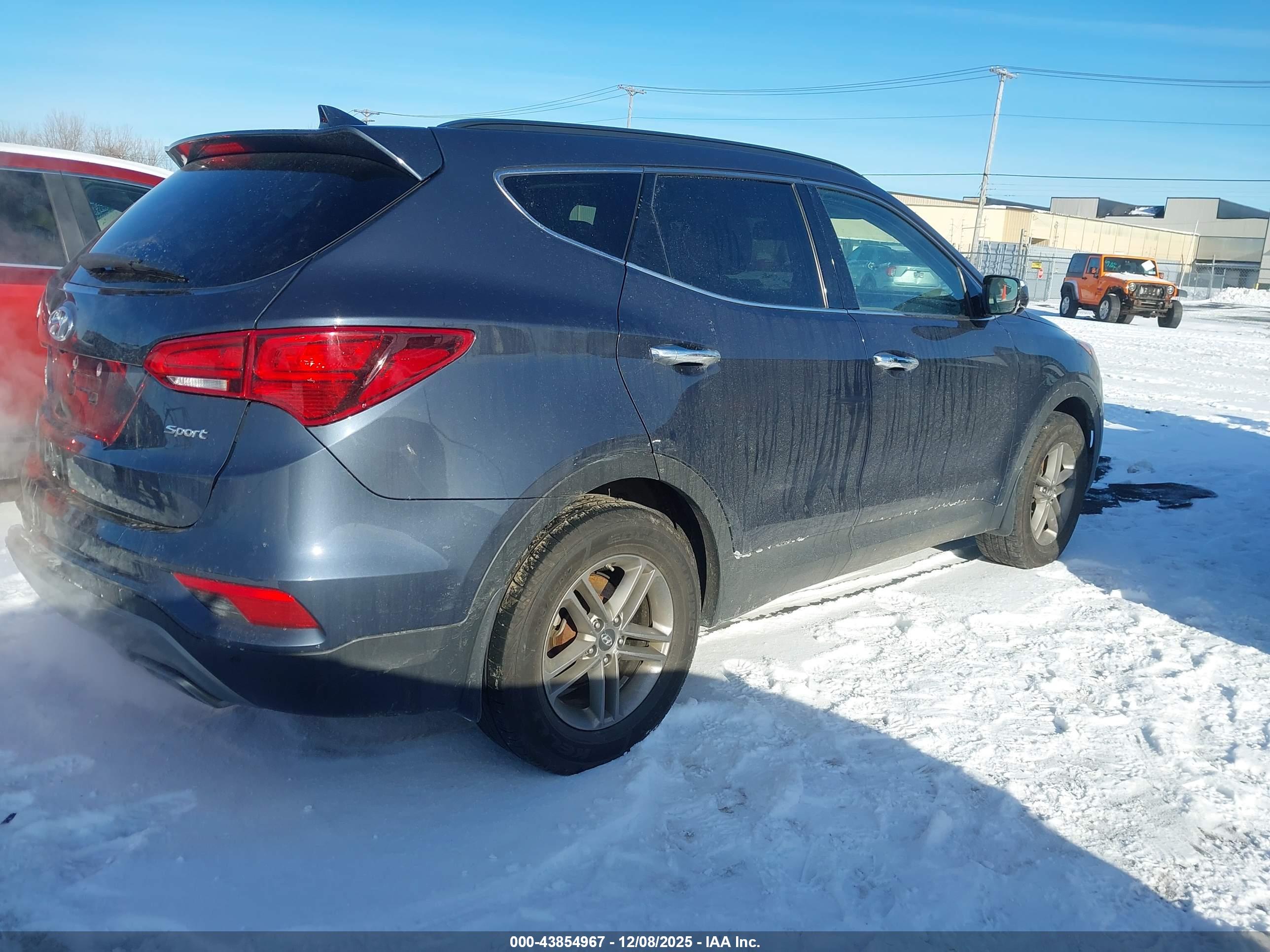 HYUNDAI SANTA image 4