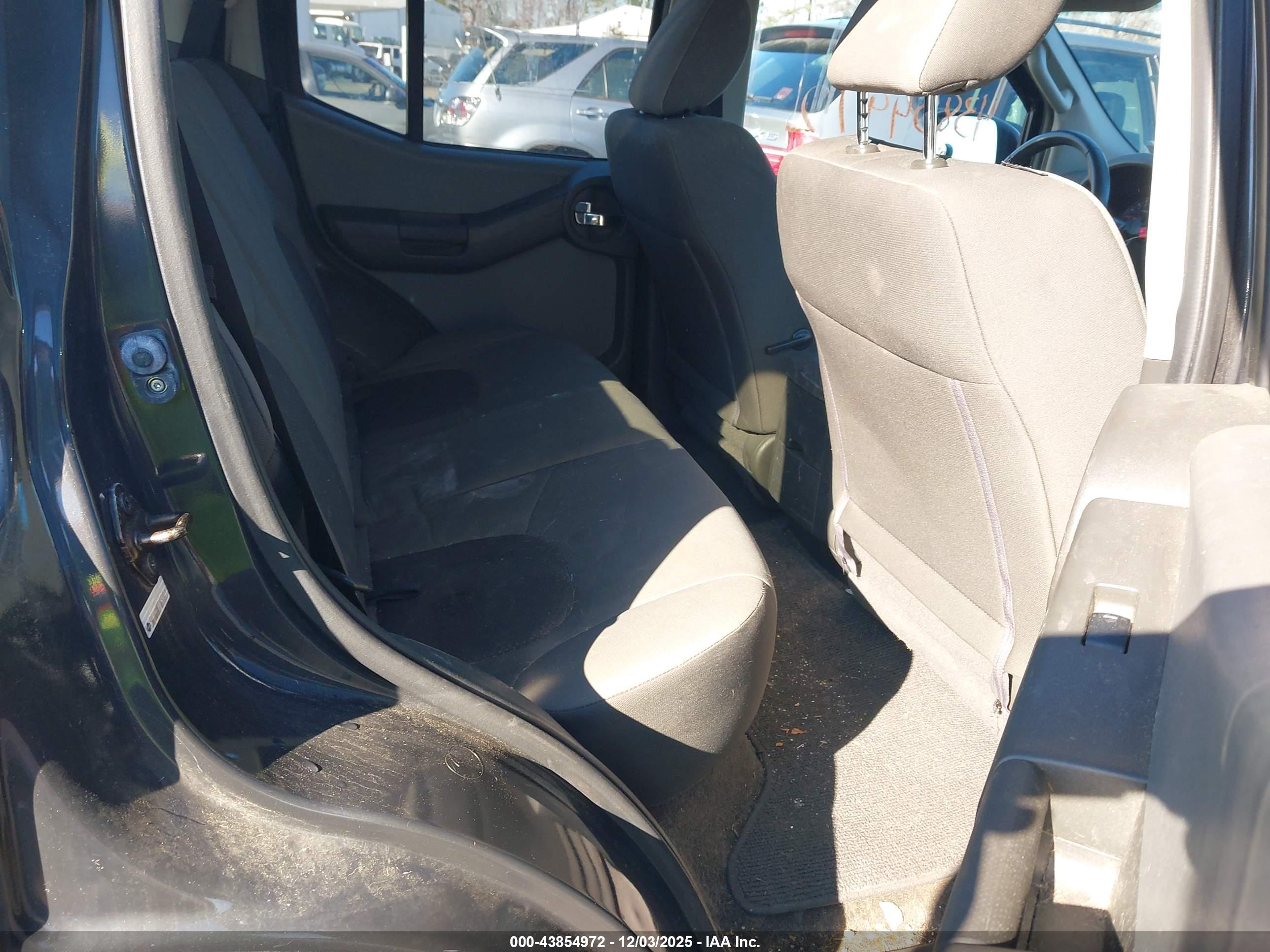 NISSAN XTERRA image 8