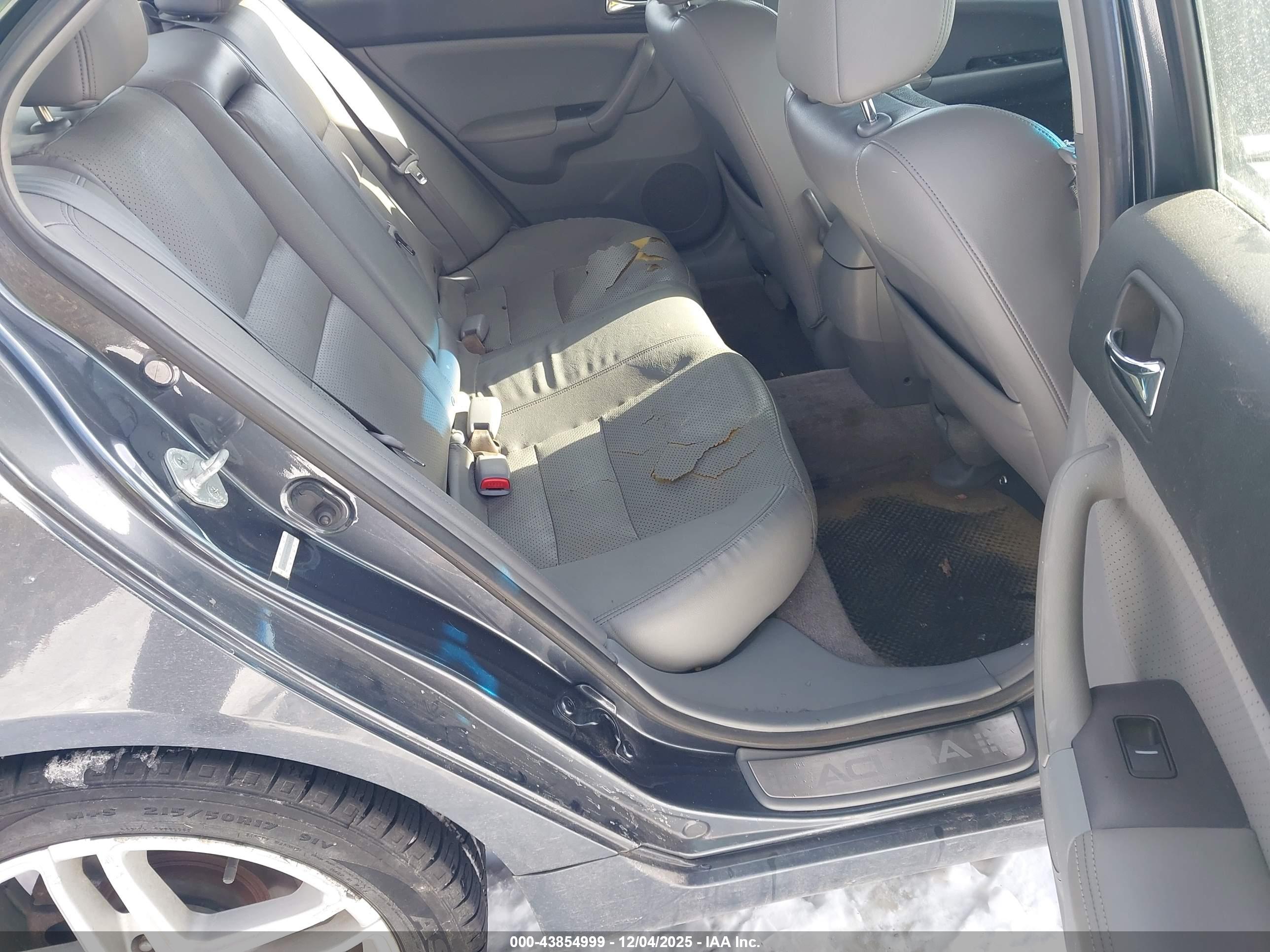 ACURA TSX image 8