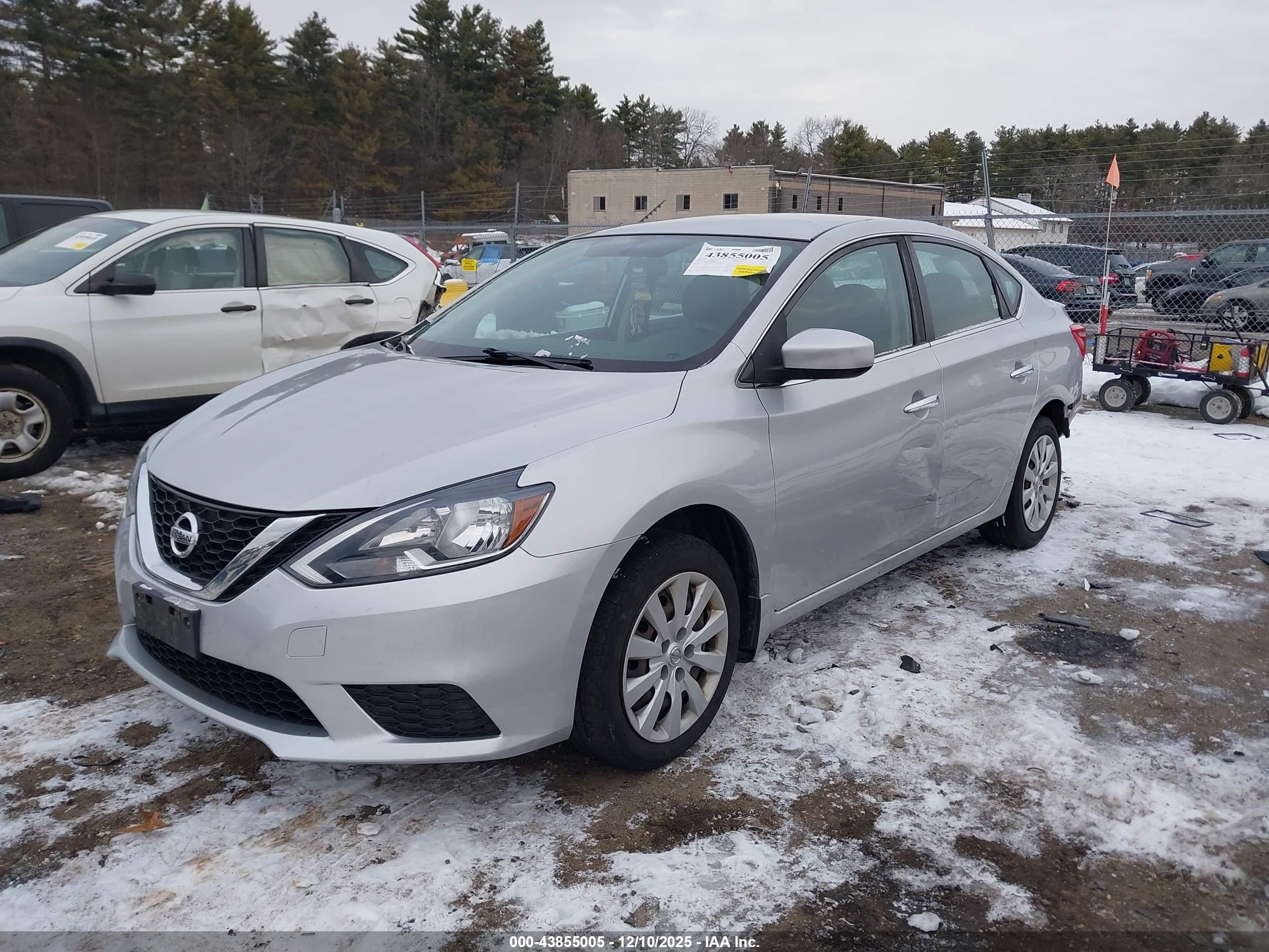NISSAN SENTRA image 2