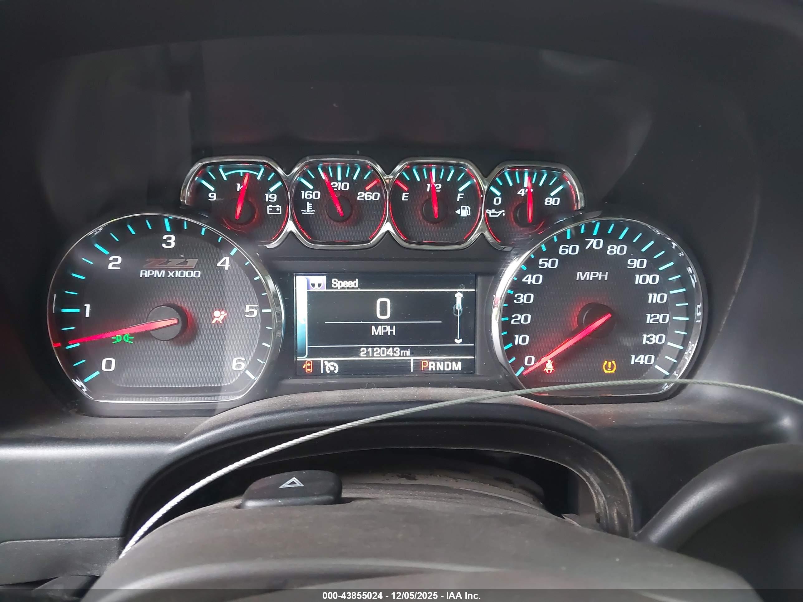 CHEVROLET SILVERADO image 7