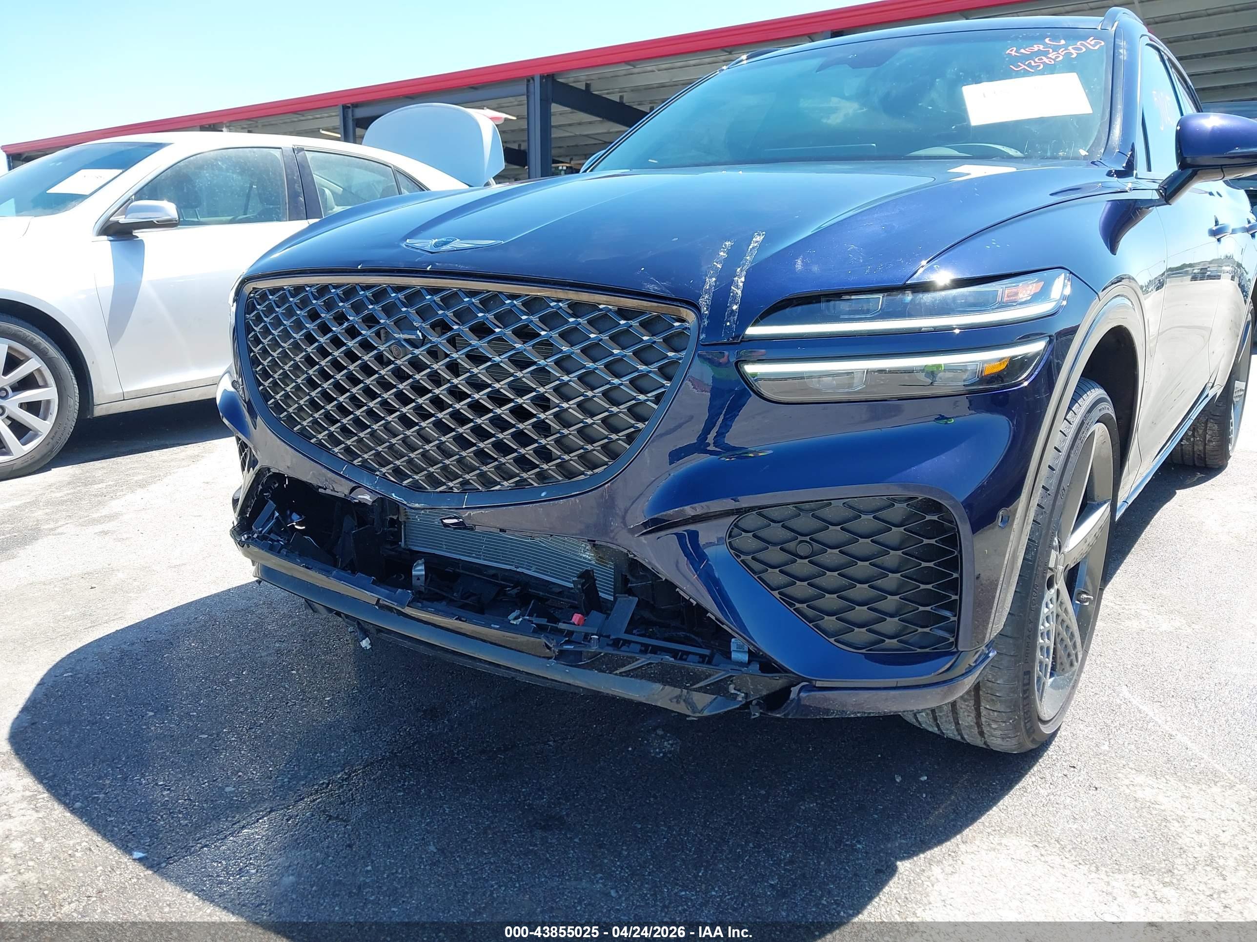 GENESIS GV70 image 6