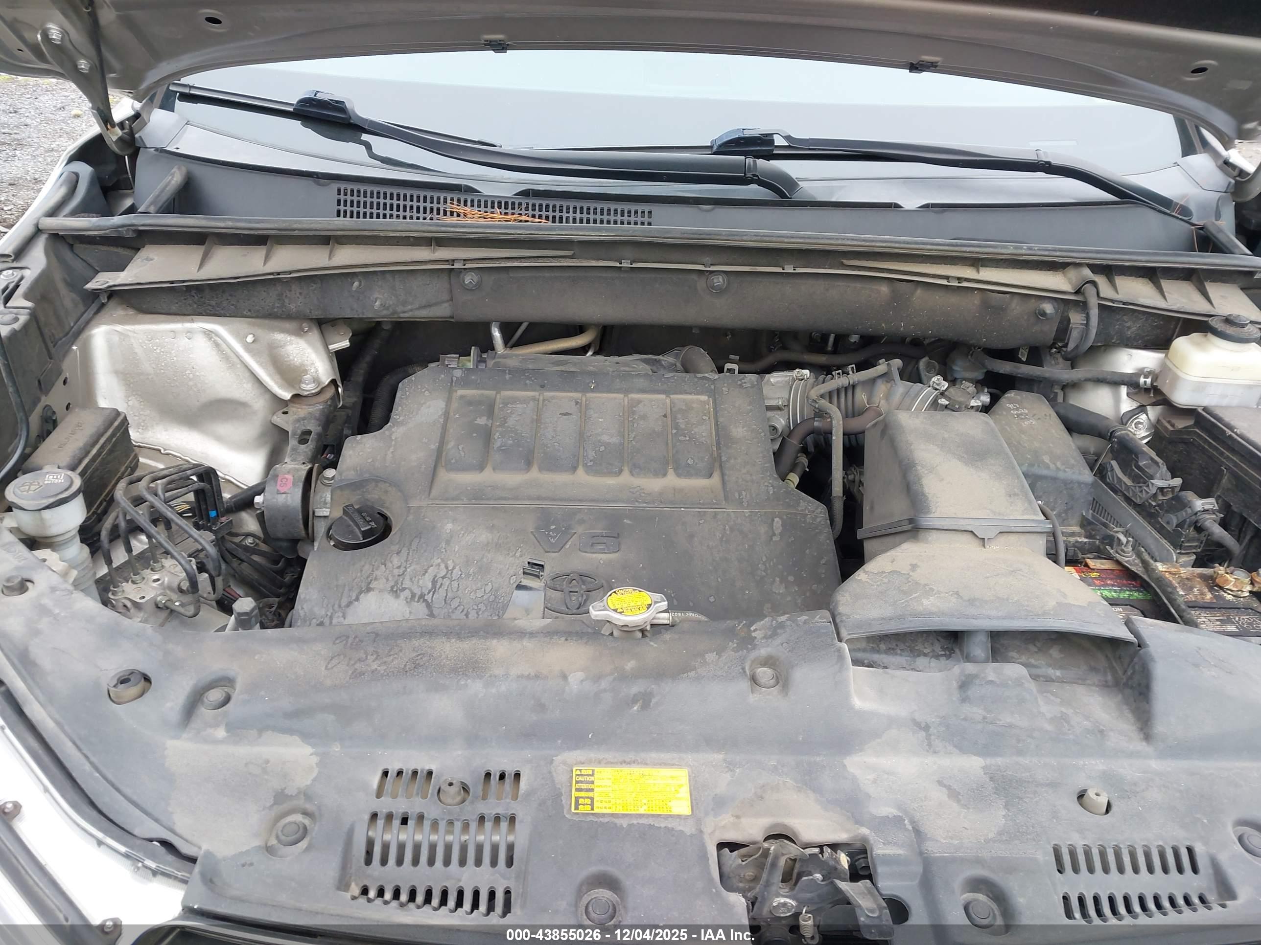 TOYOTA HIGHLANDER image 10