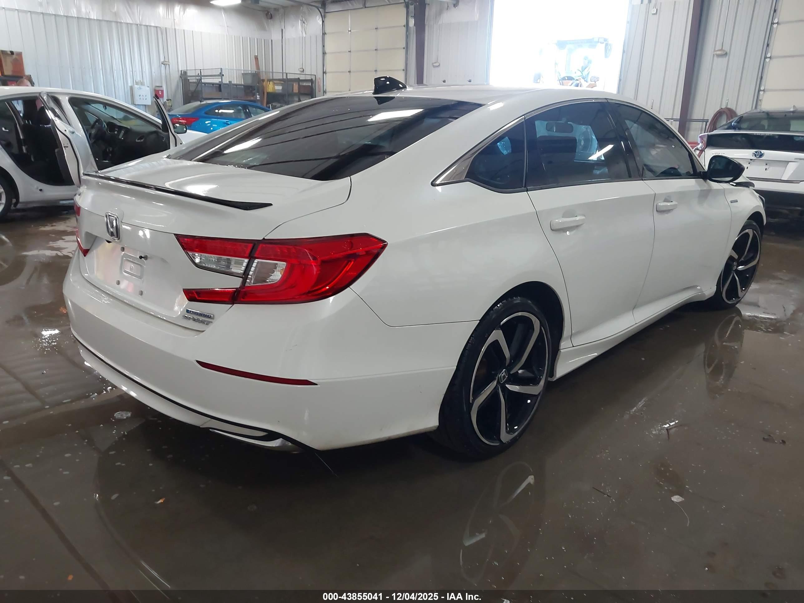 HONDA ACCORD image 4