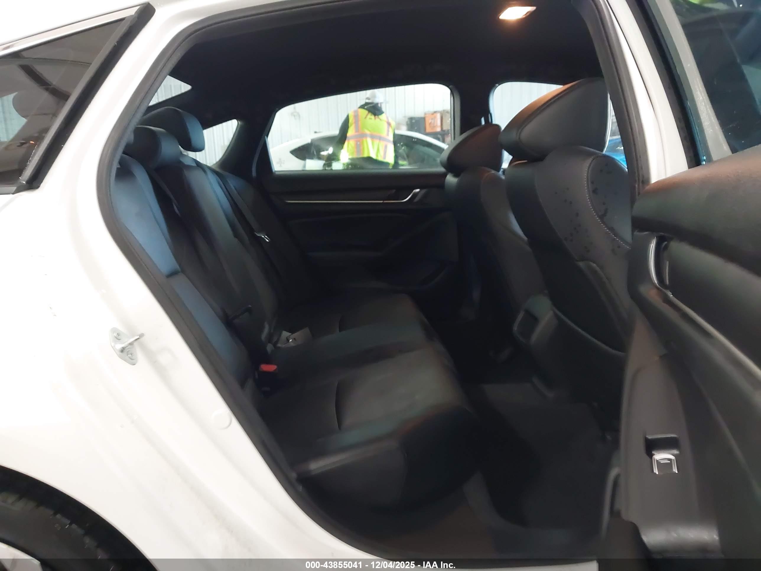 HONDA ACCORD image 8
