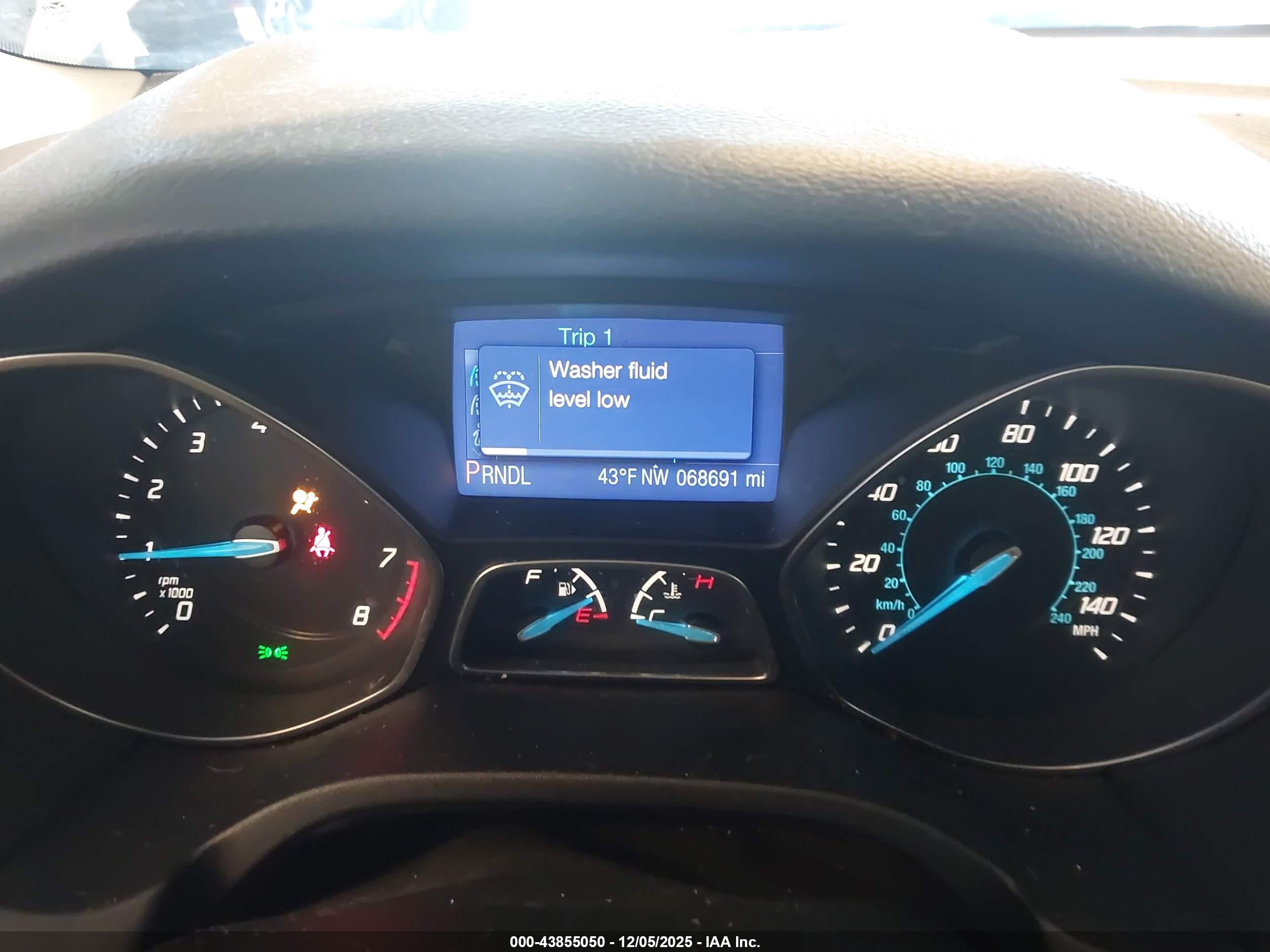 FORD FOCUS image 7