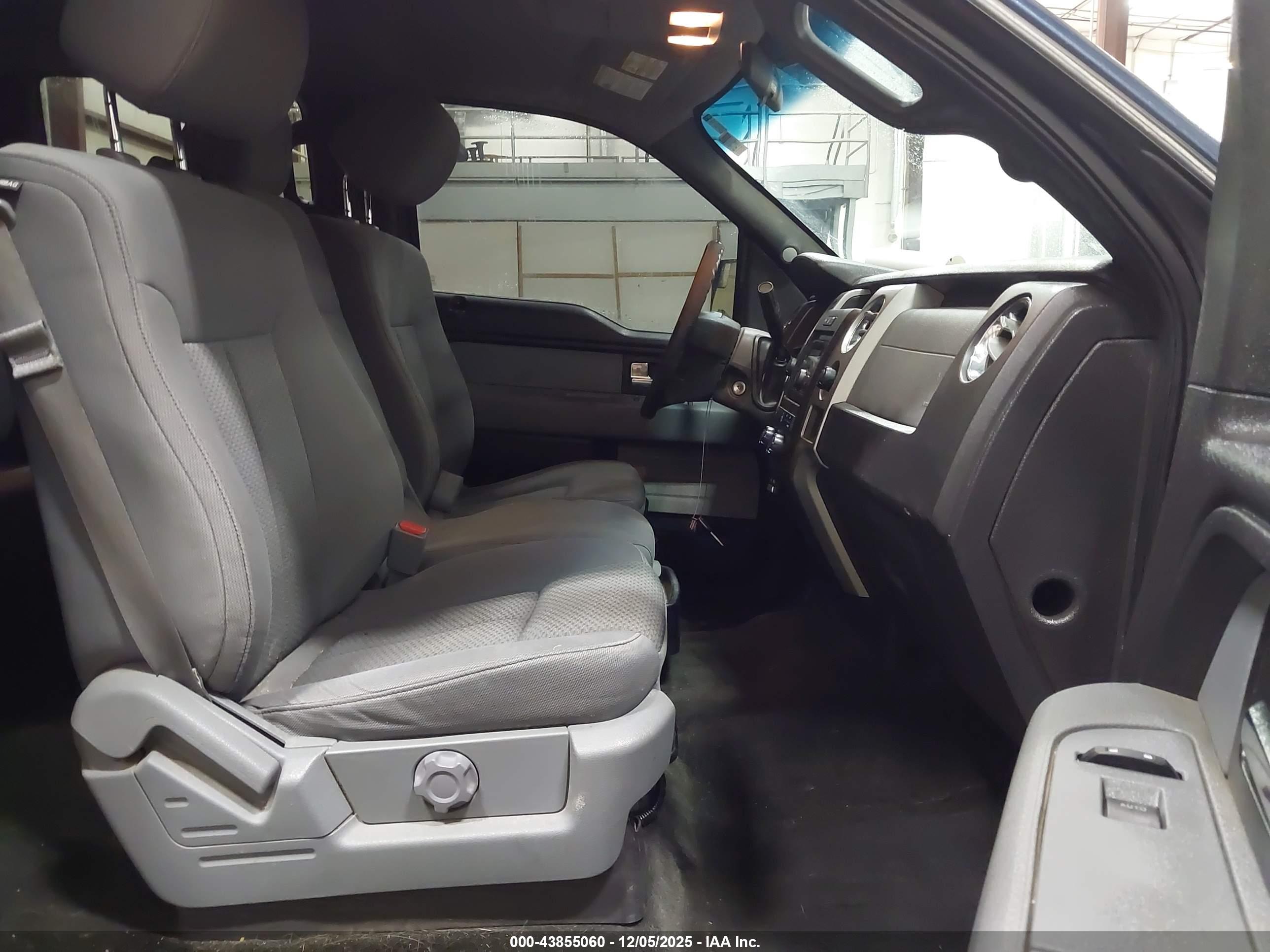 FORD F-150 image 5