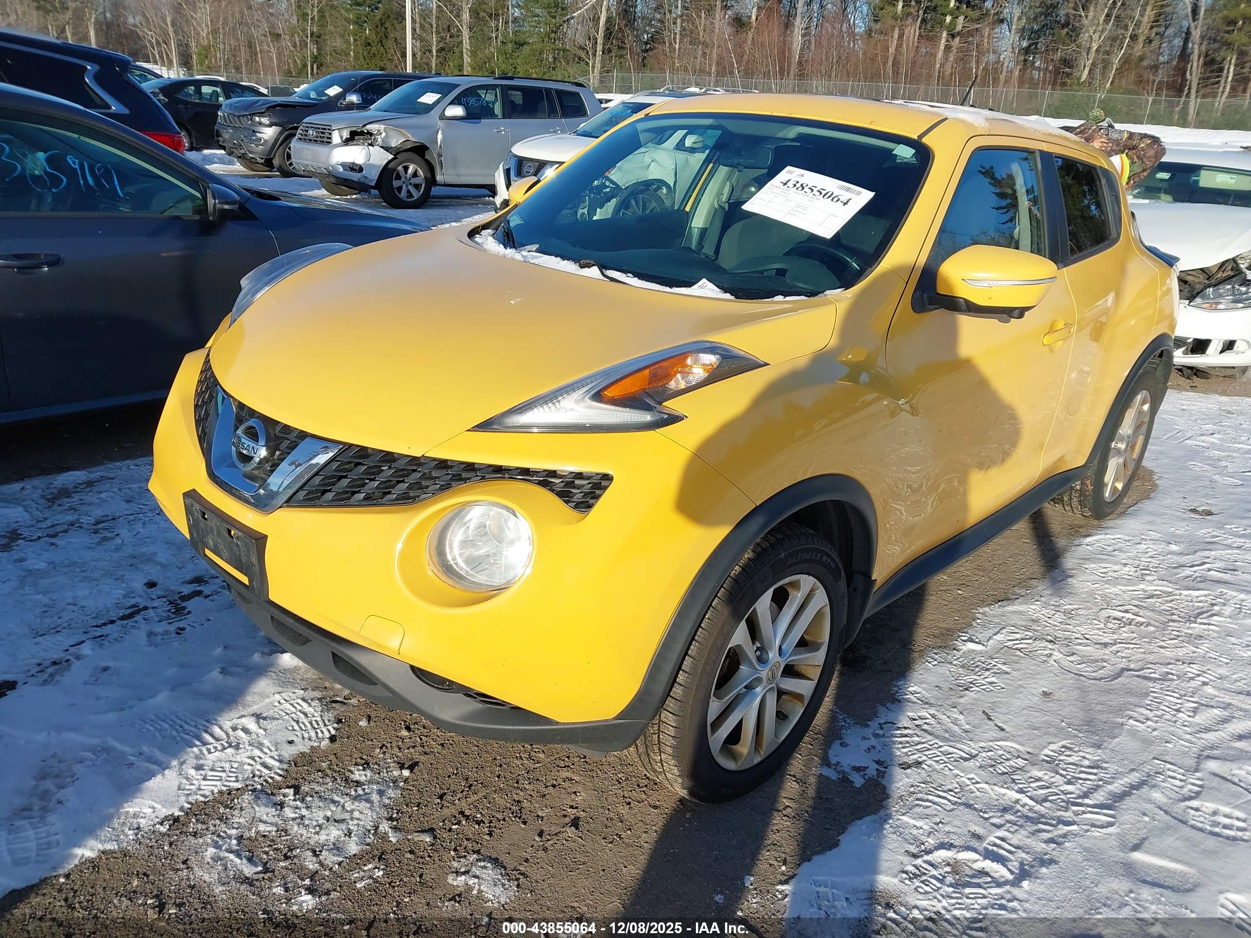 NISSAN JUKE image 2
