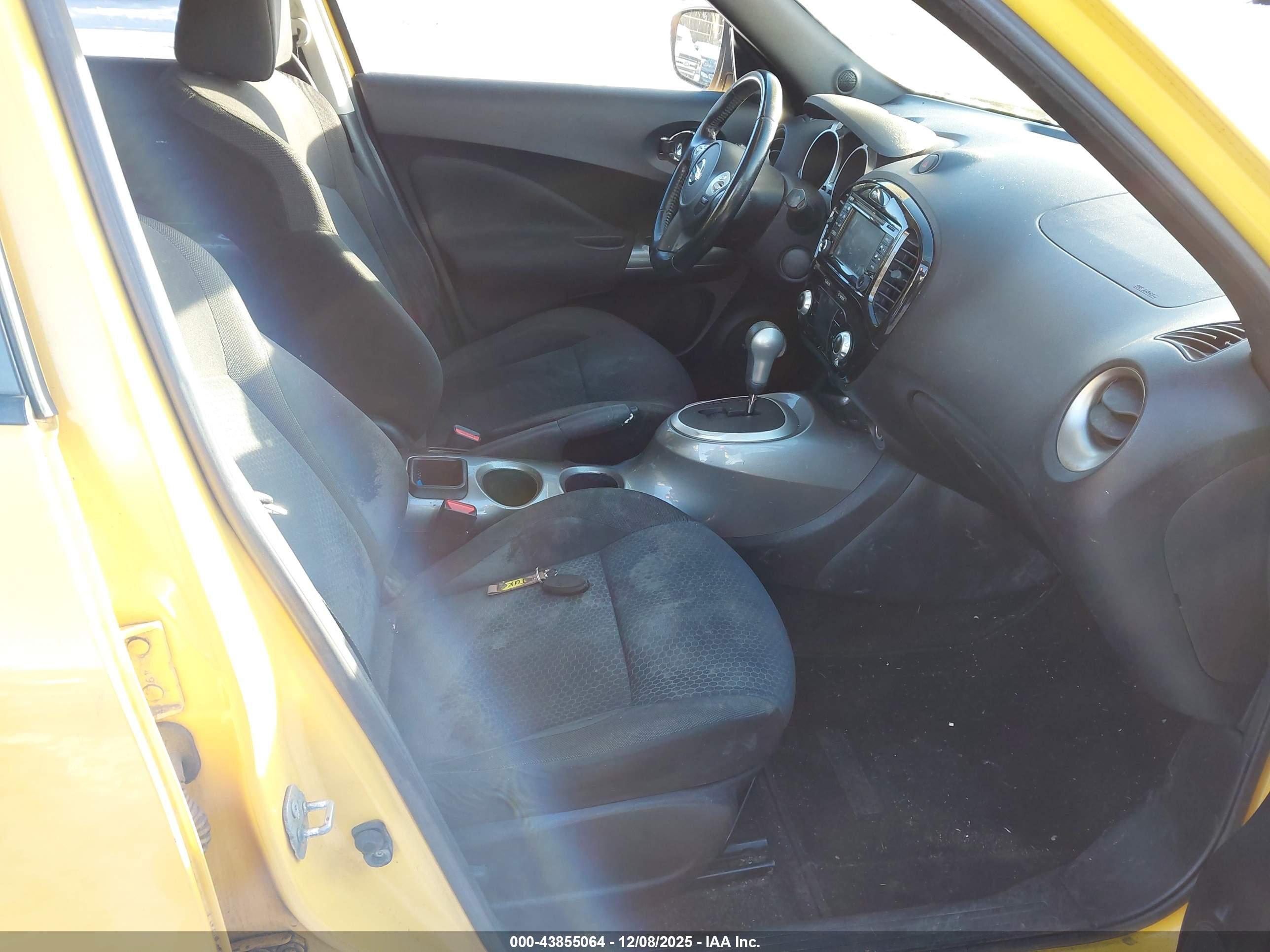 NISSAN JUKE image 5