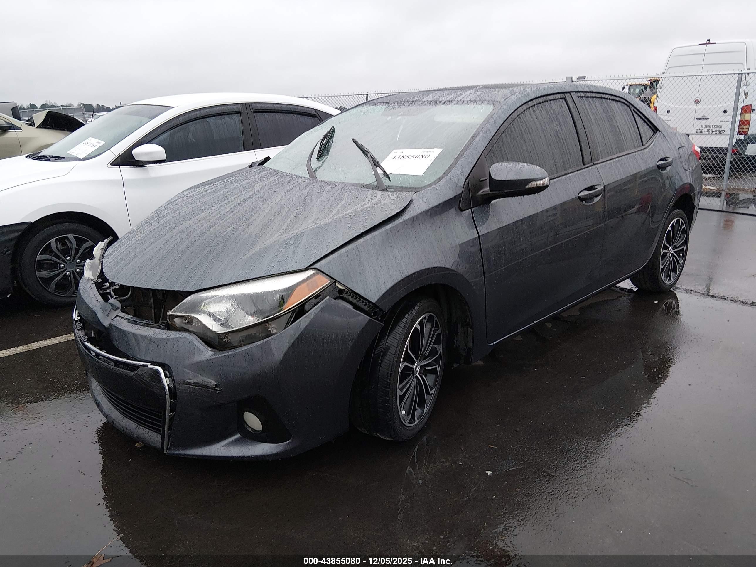 TOYOTA COROLLA image 2