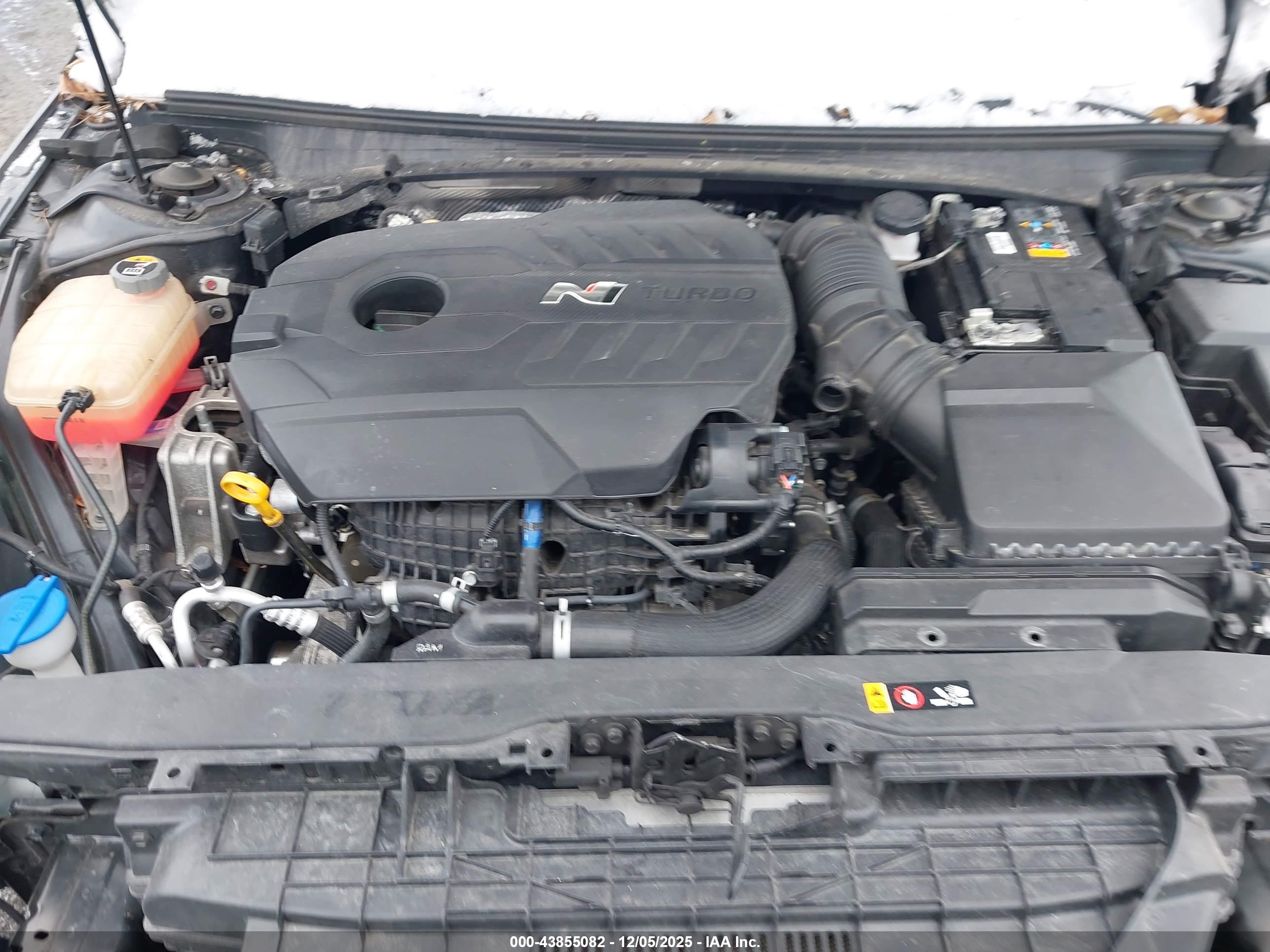 HYUNDAI ELANTRA image 10