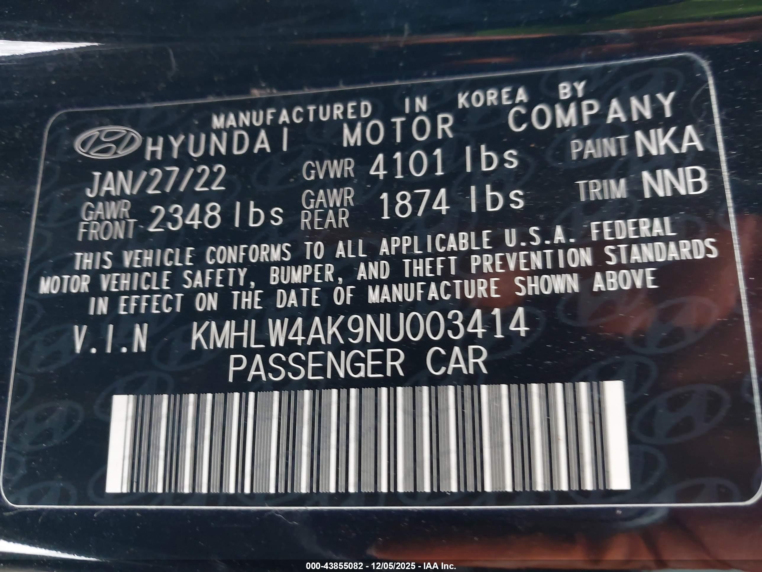 HYUNDAI ELANTRA image 9