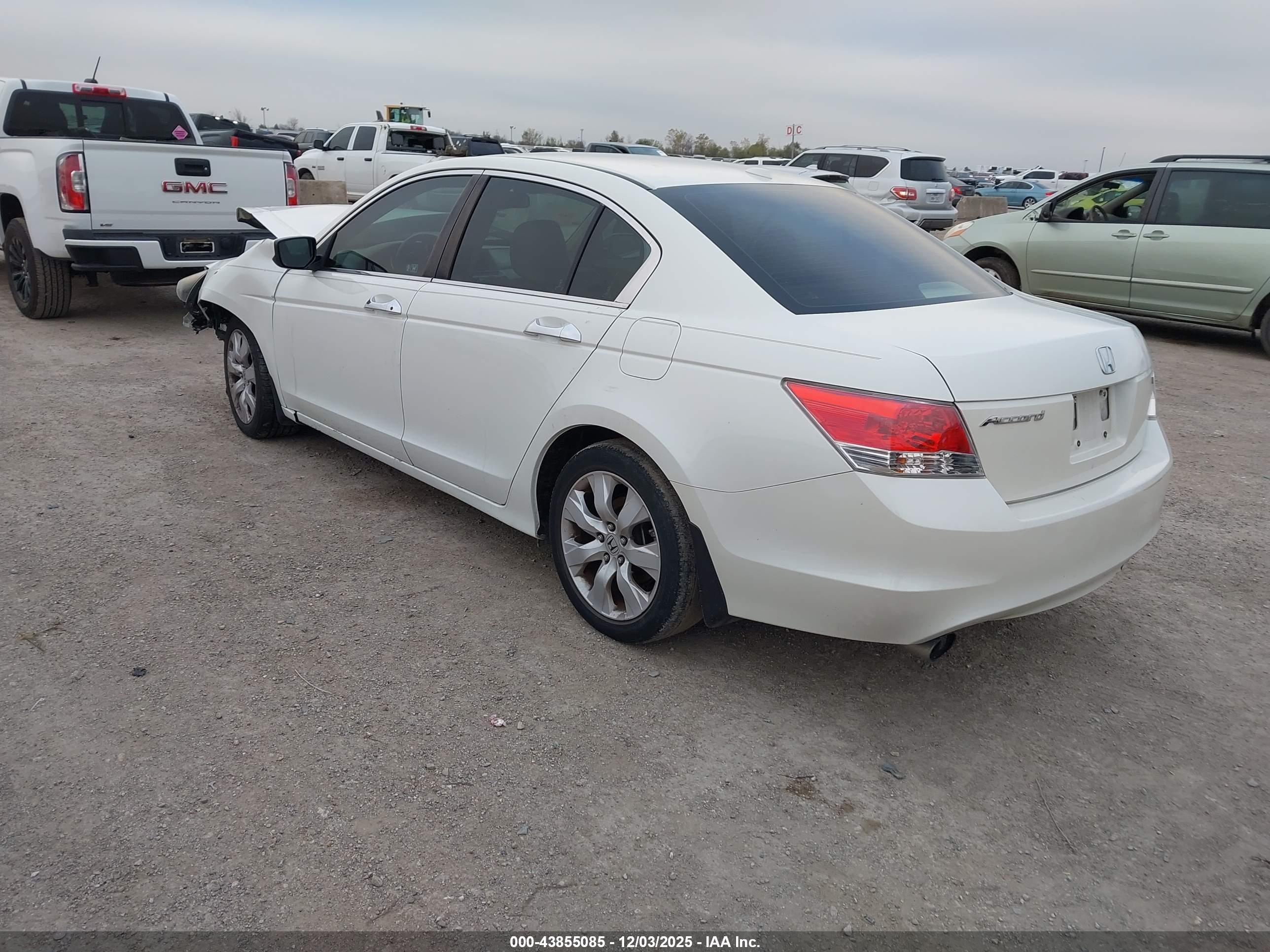 HONDA ACCORD image 3