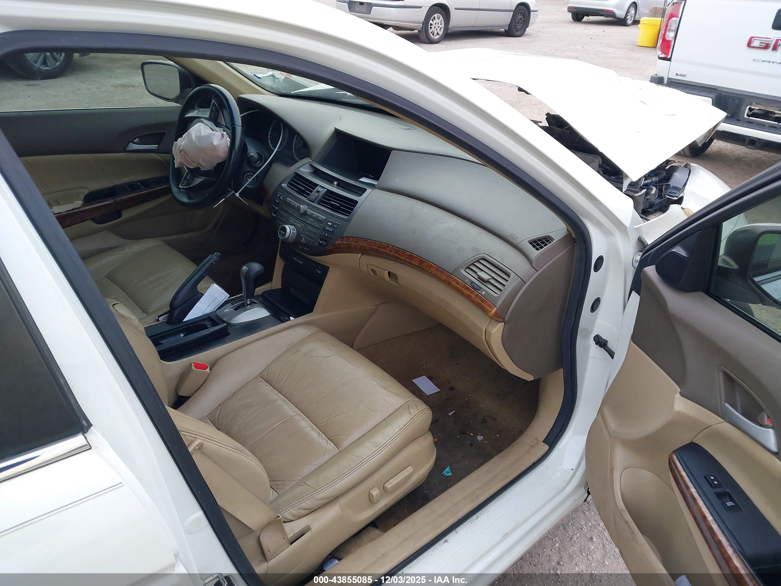 HONDA ACCORD image 5