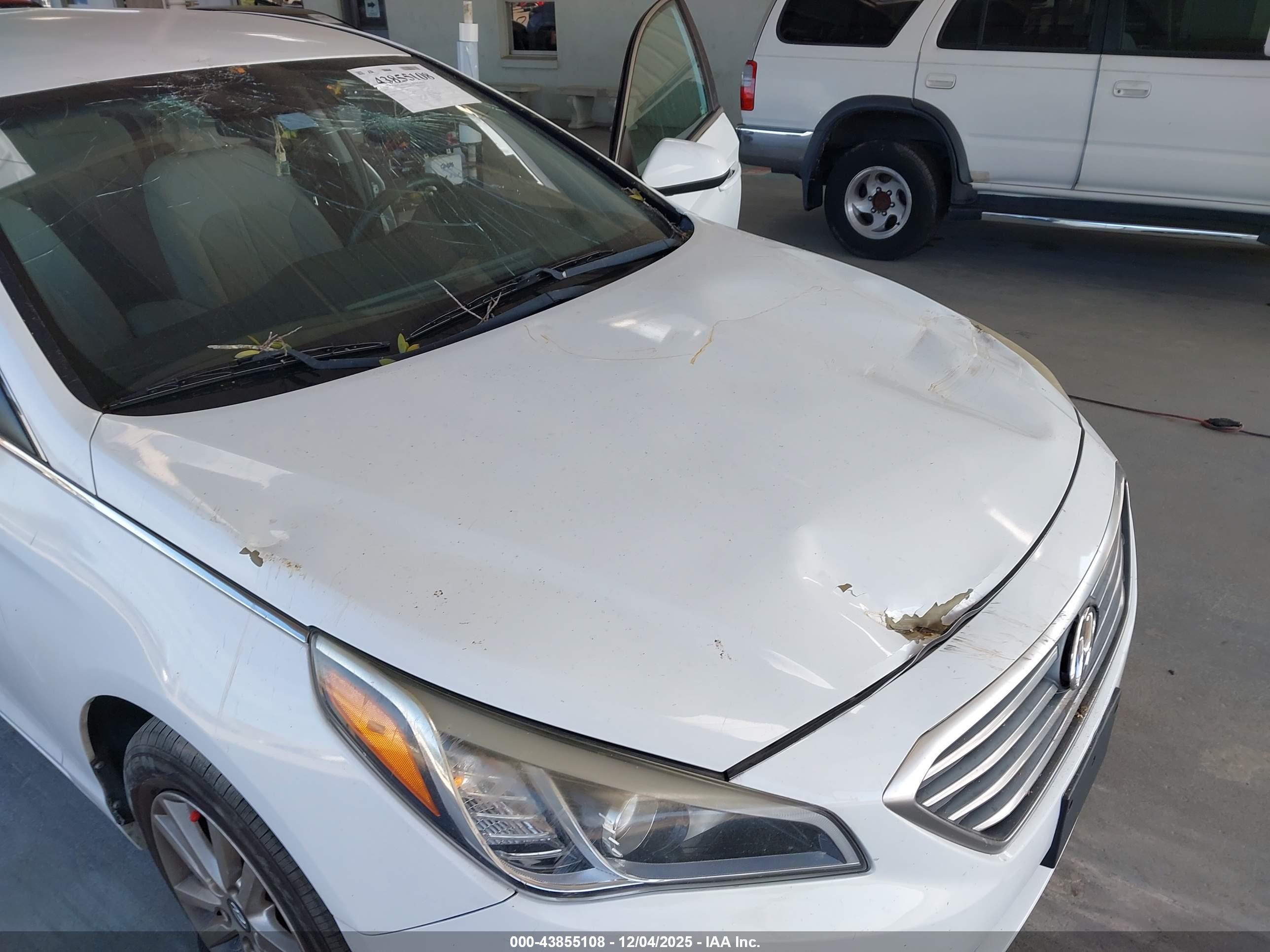 HYUNDAI SONATA image 6