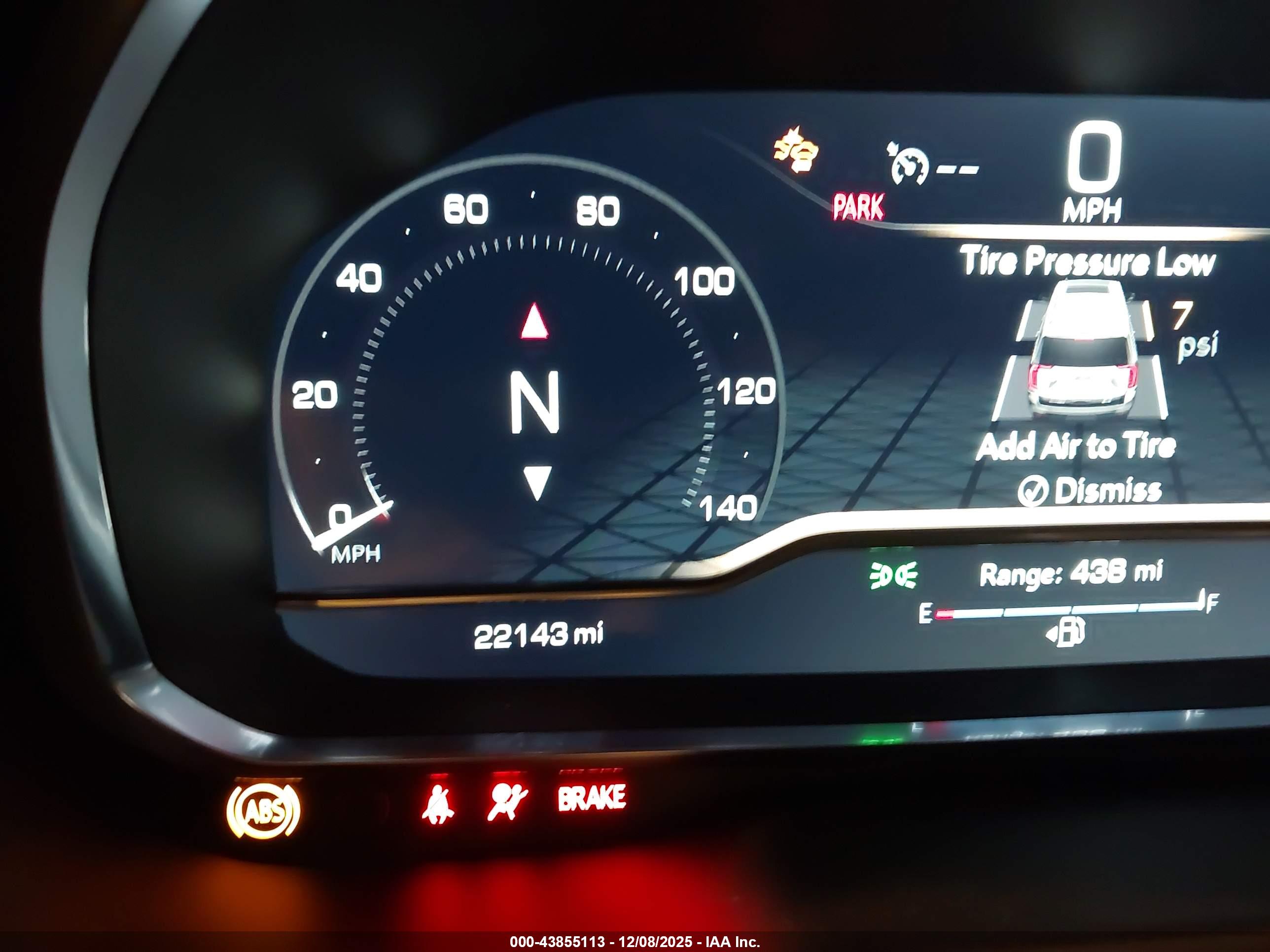 GMC YUKON image 7