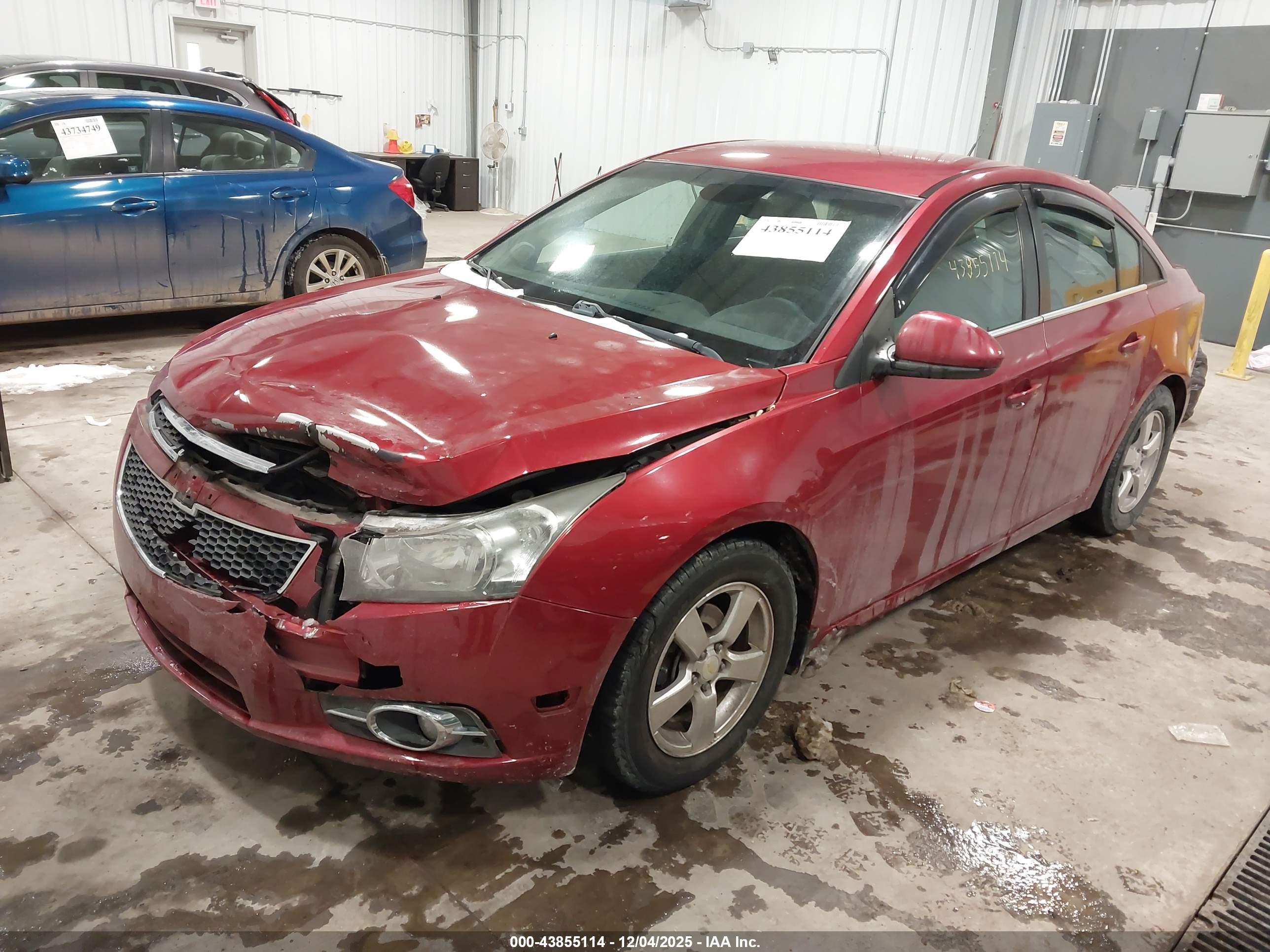 CHEVROLET CRUZE image 2
