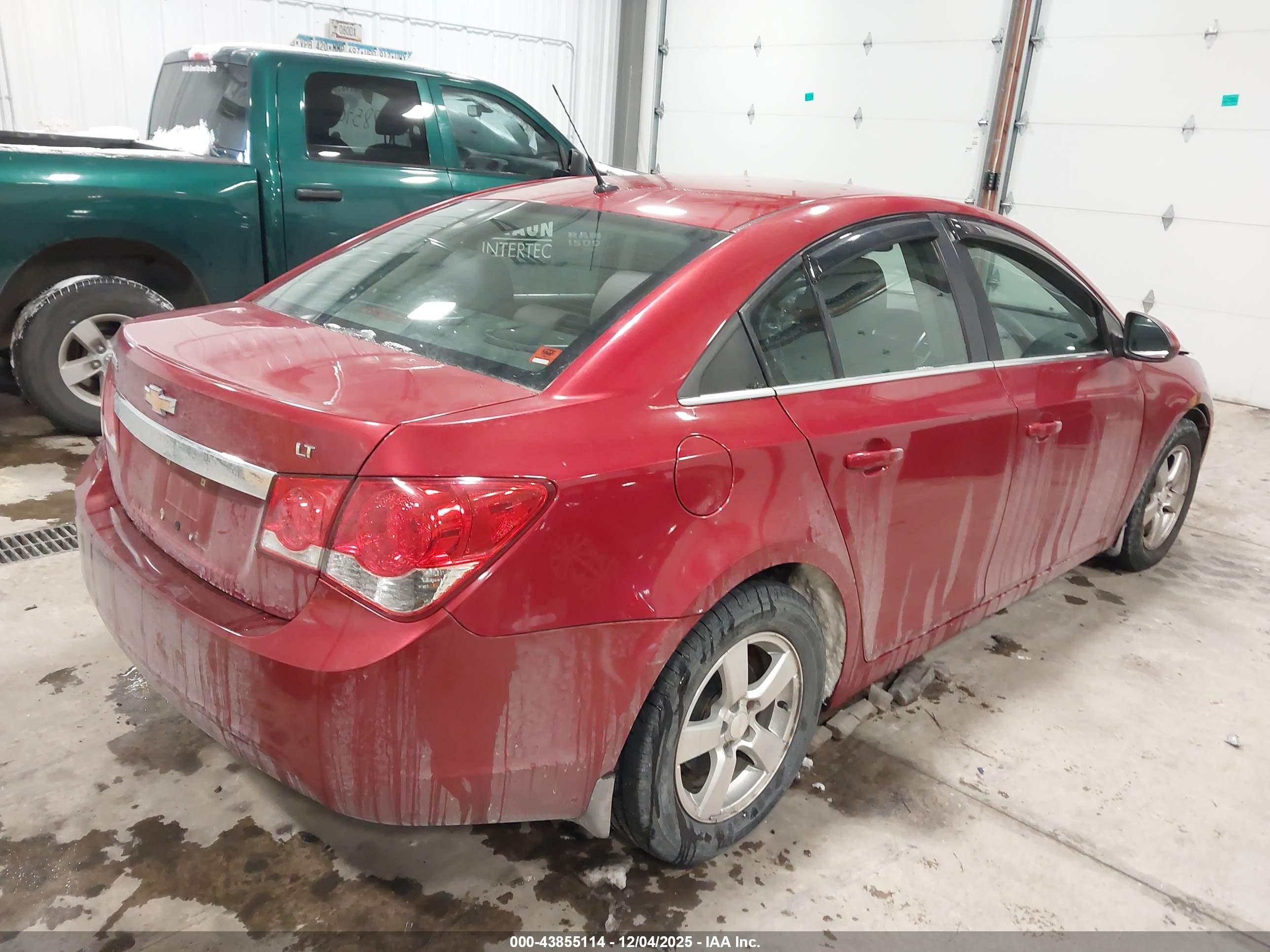 CHEVROLET CRUZE image 4
