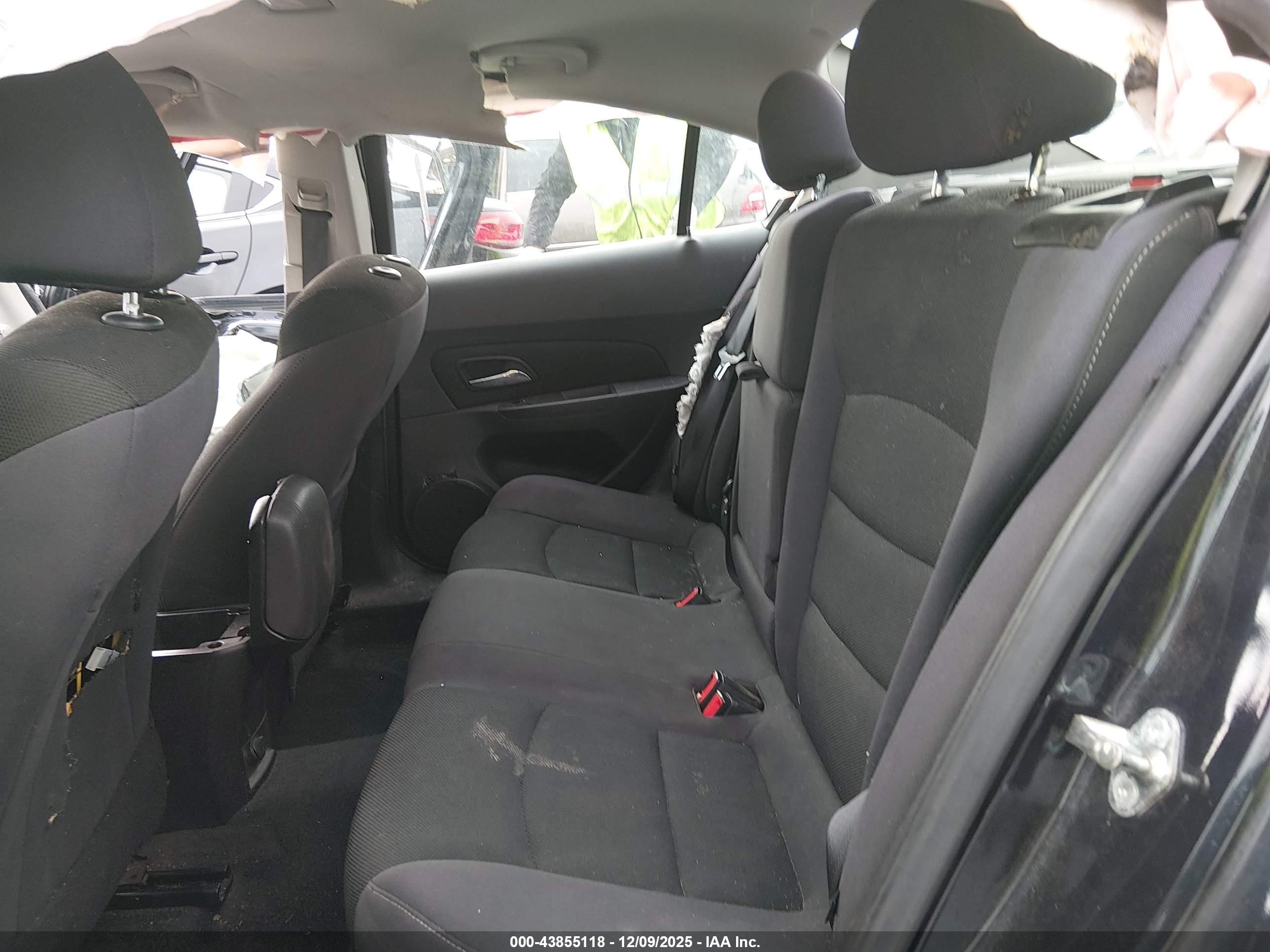CHEVROLET CRUZE image 8