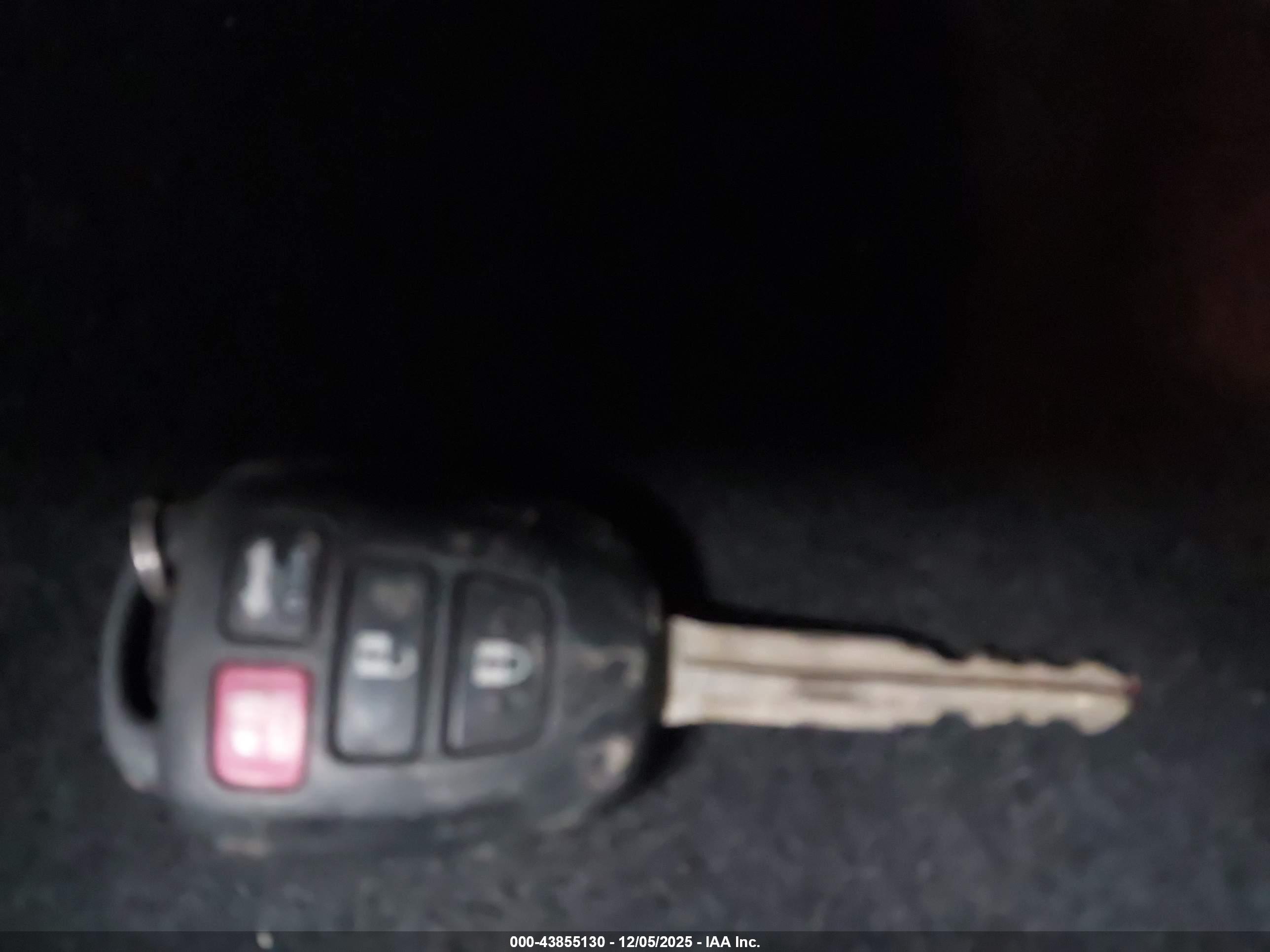 TOYOTA CAMRY image 11