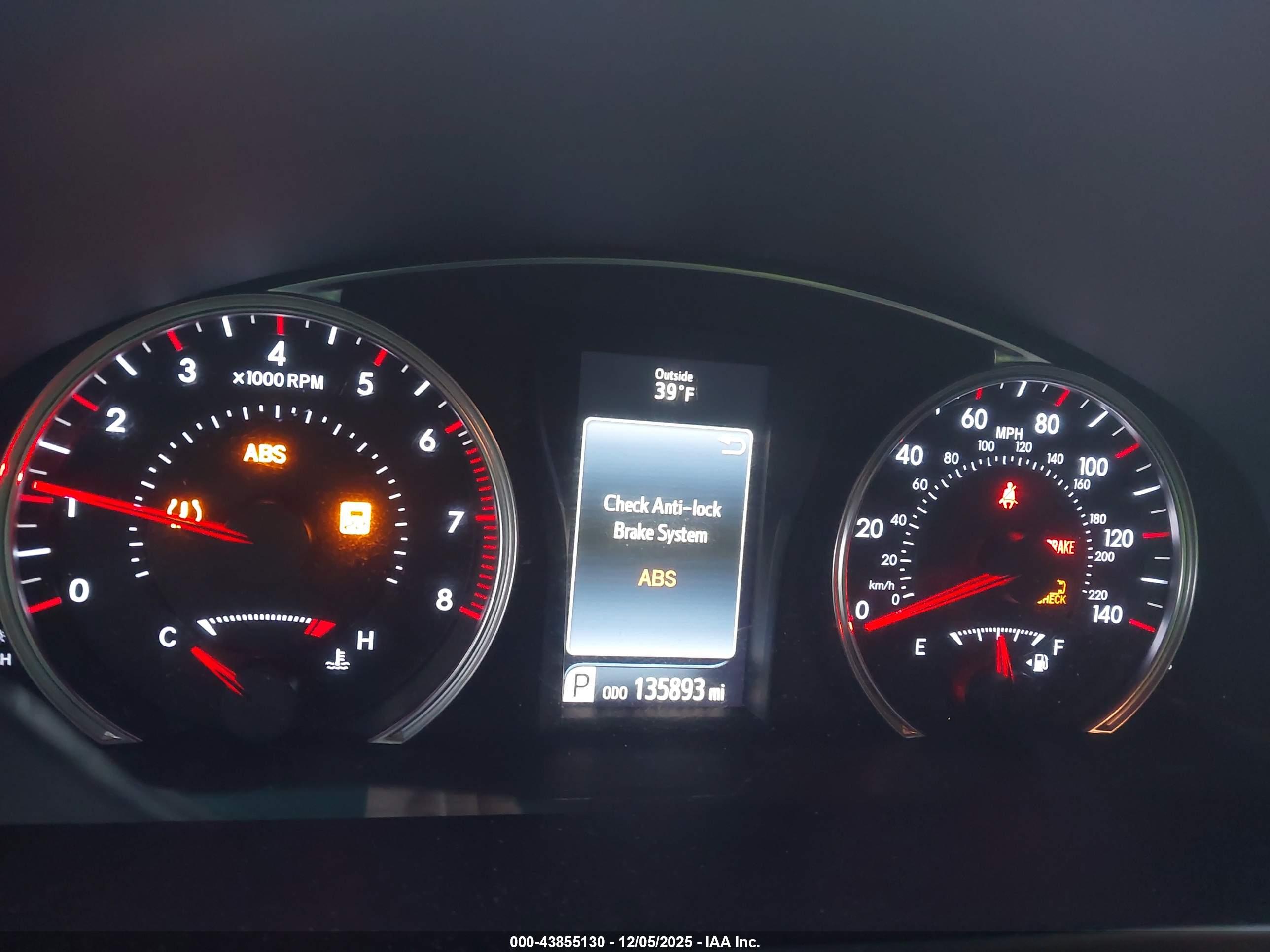 TOYOTA CAMRY image 7