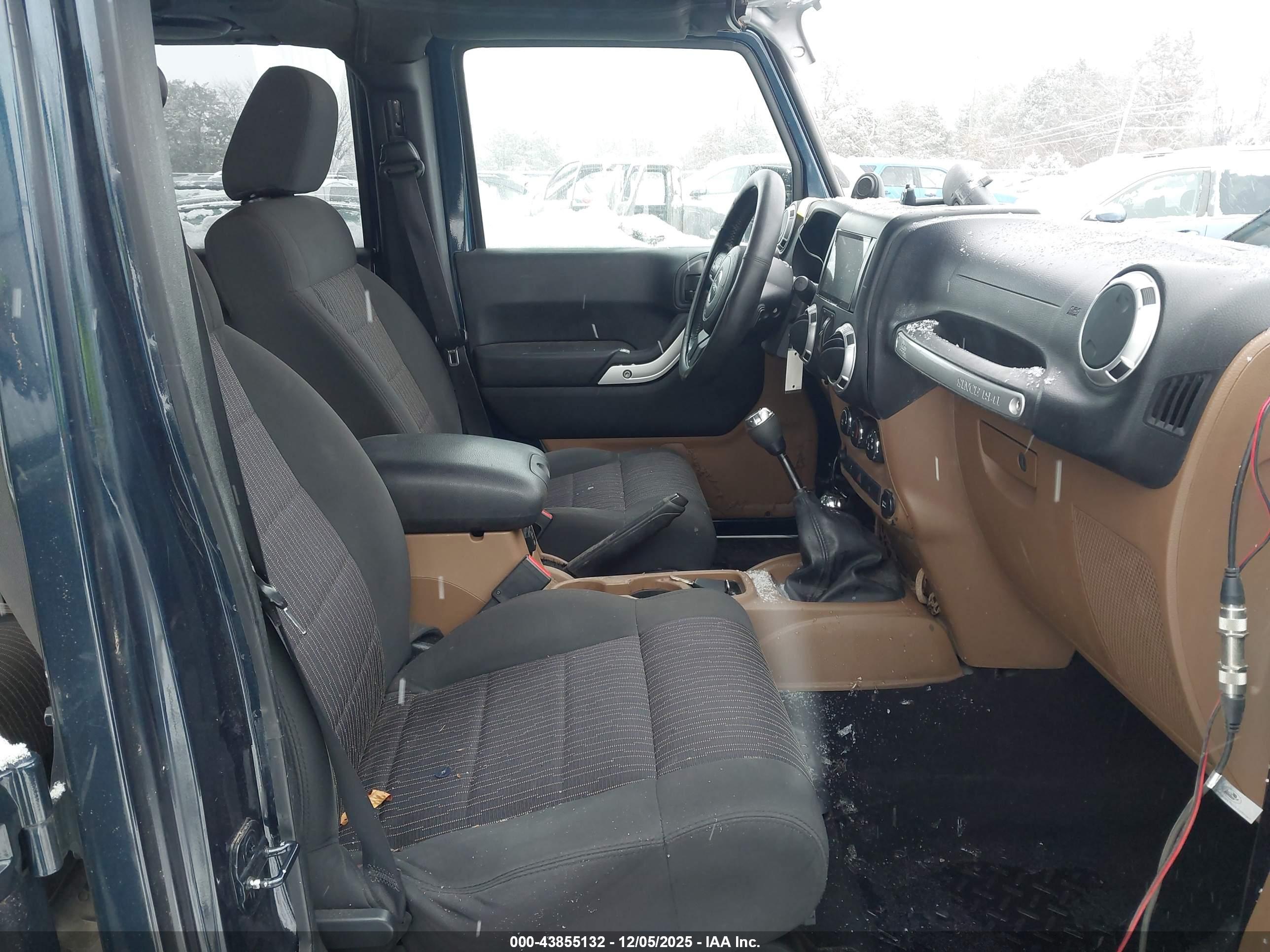 JEEP WRANGLER image 5