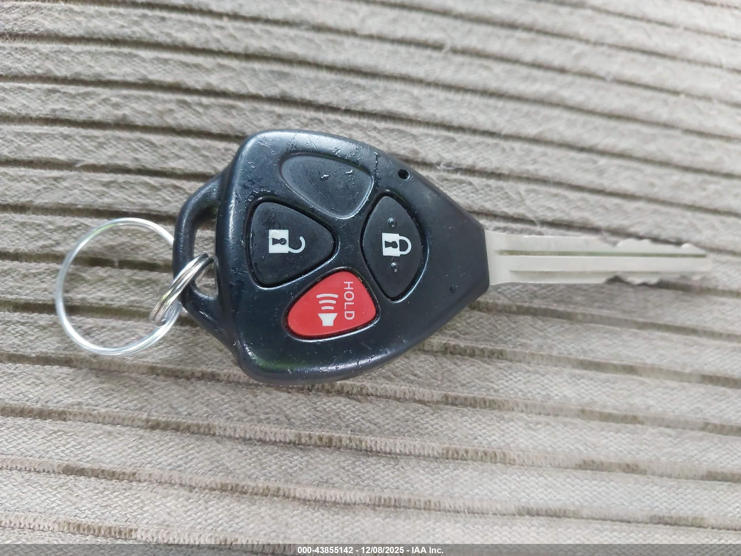 TOYOTA 4RUNNER image 11
