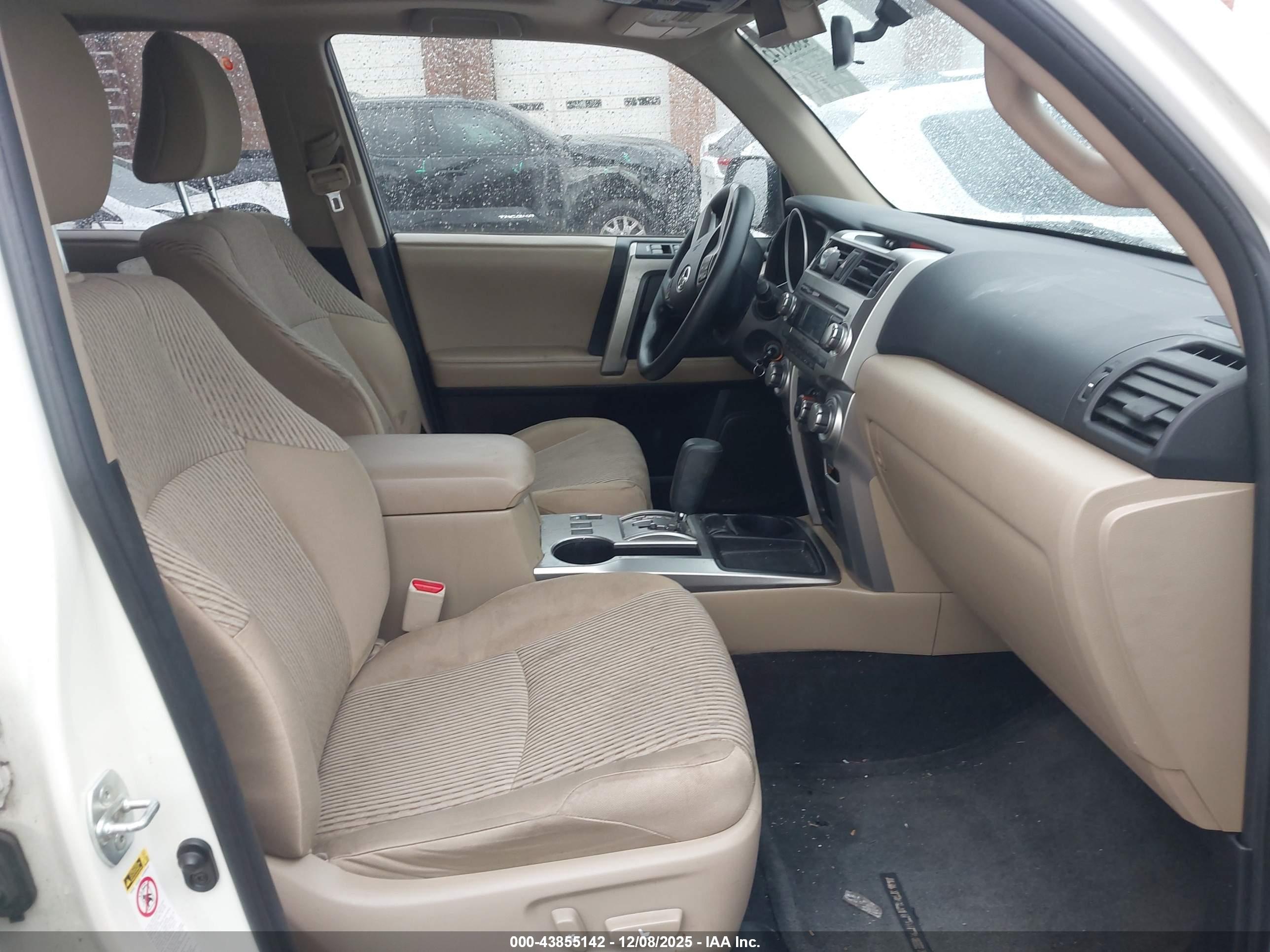 TOYOTA 4RUNNER image 5