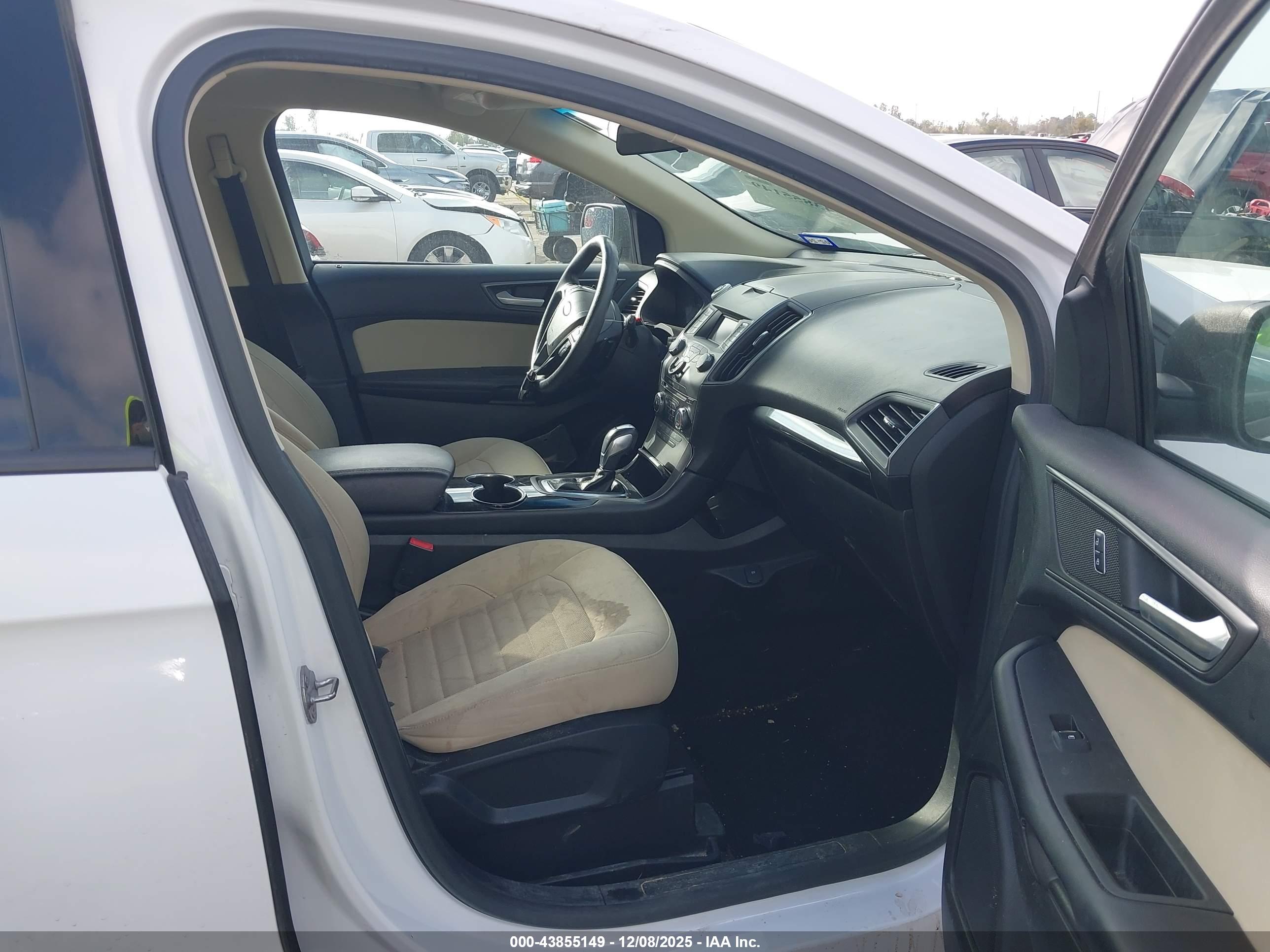 FORD EDGE image 5
