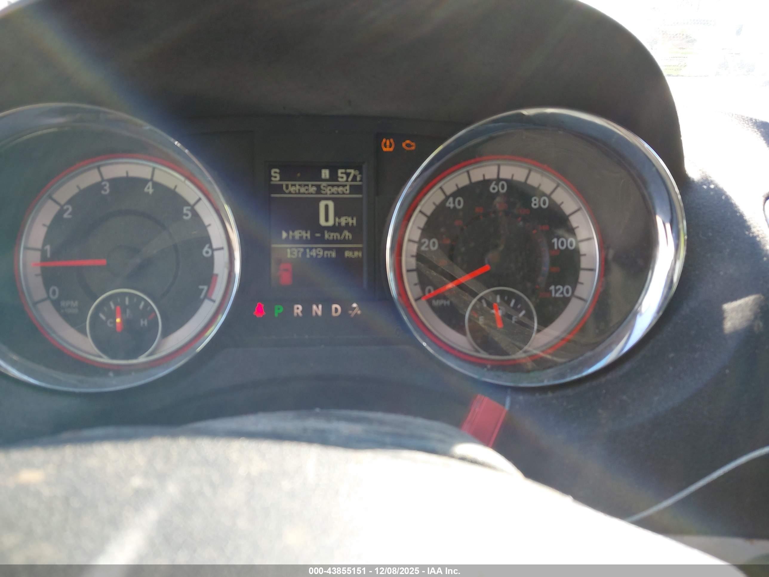 DODGE GRAND image 7