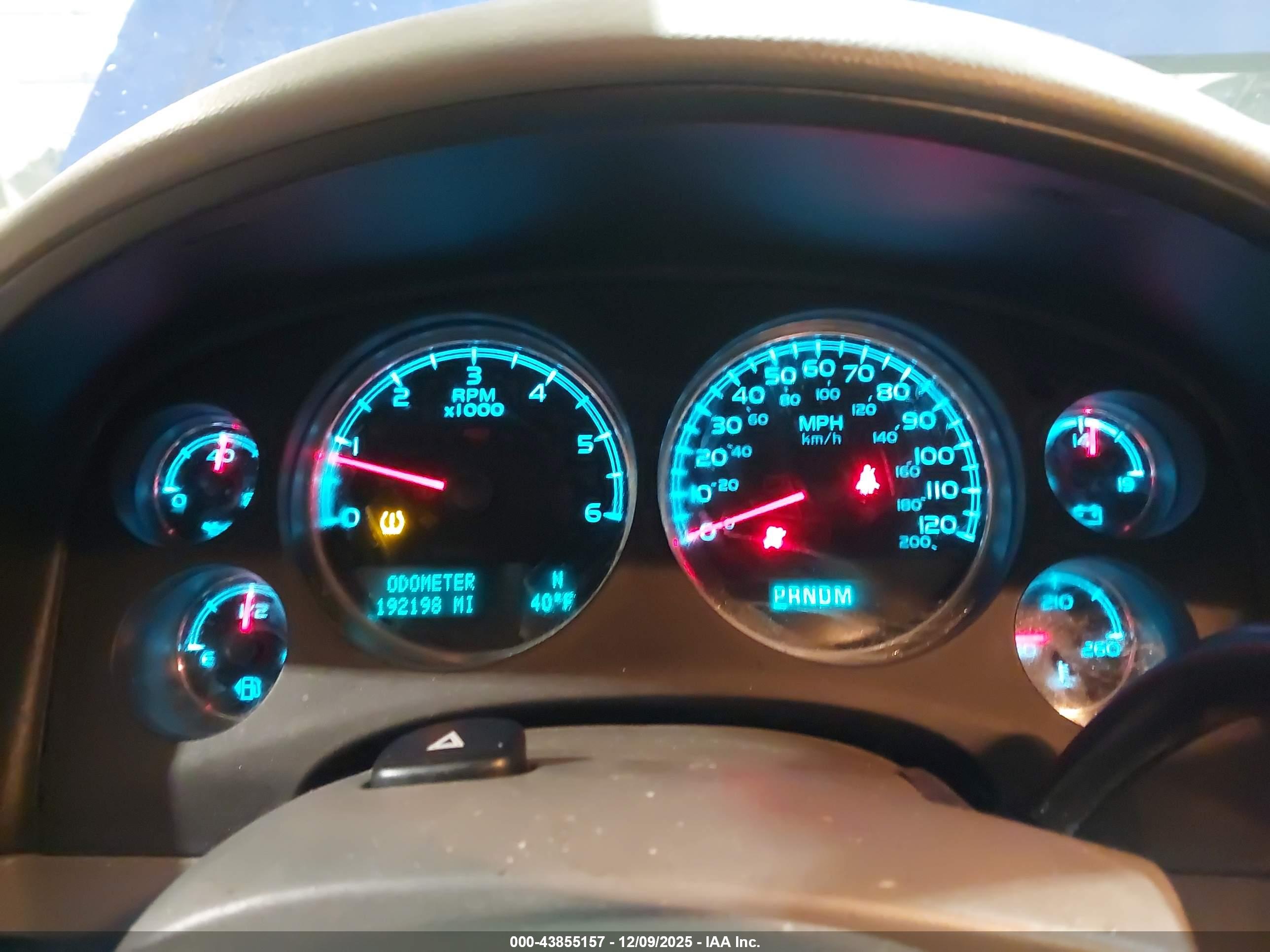 GMC SIERRA image 7