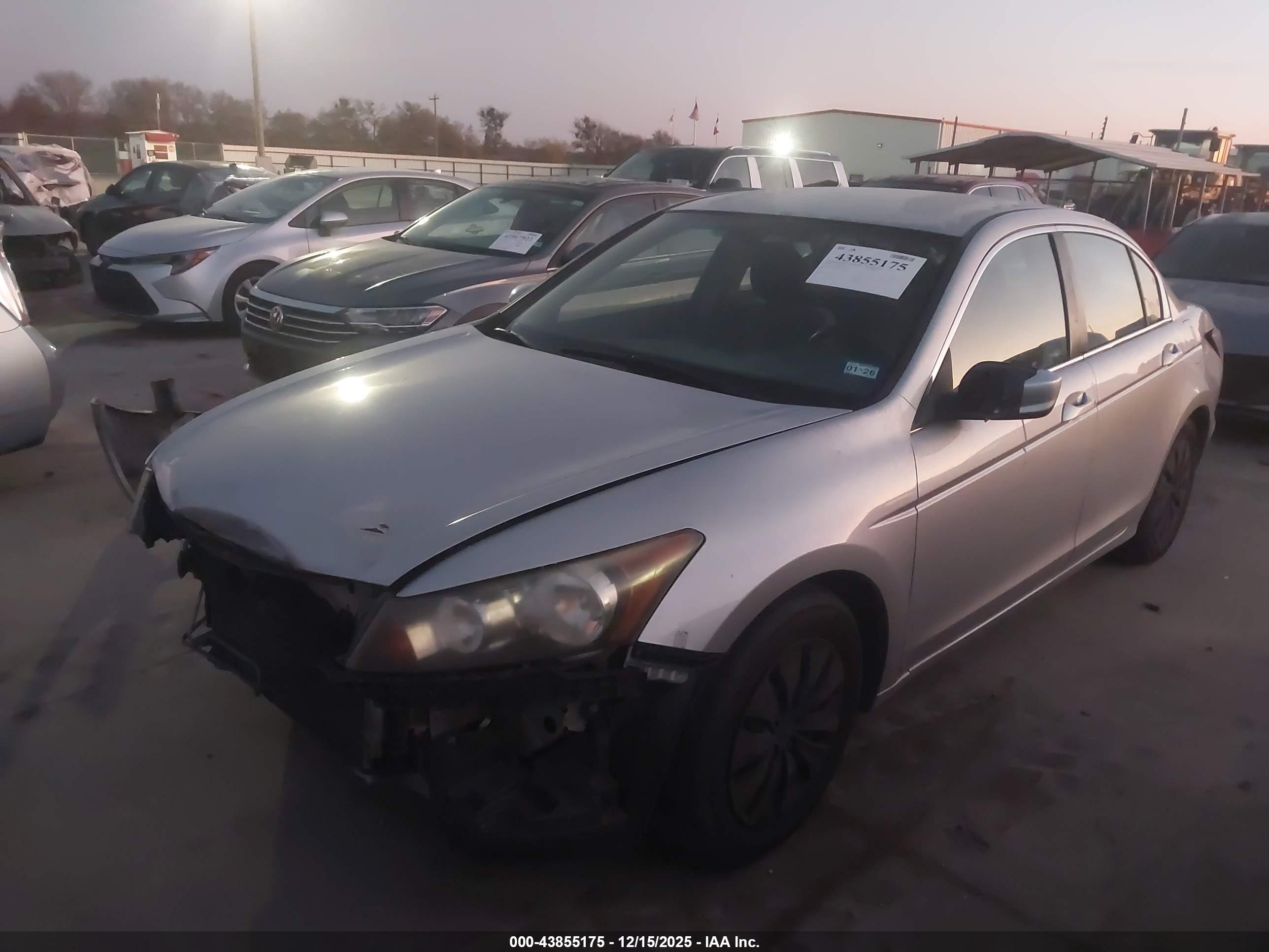 HONDA ACCORD image 2