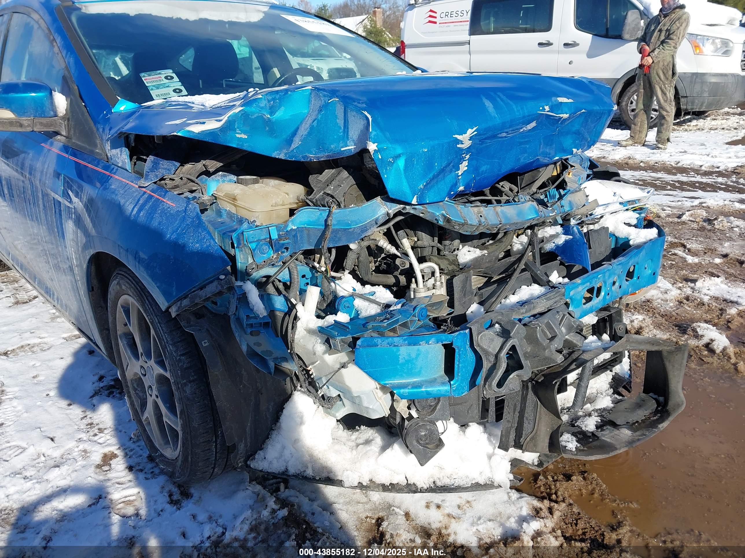 FORD FOCUS image 6