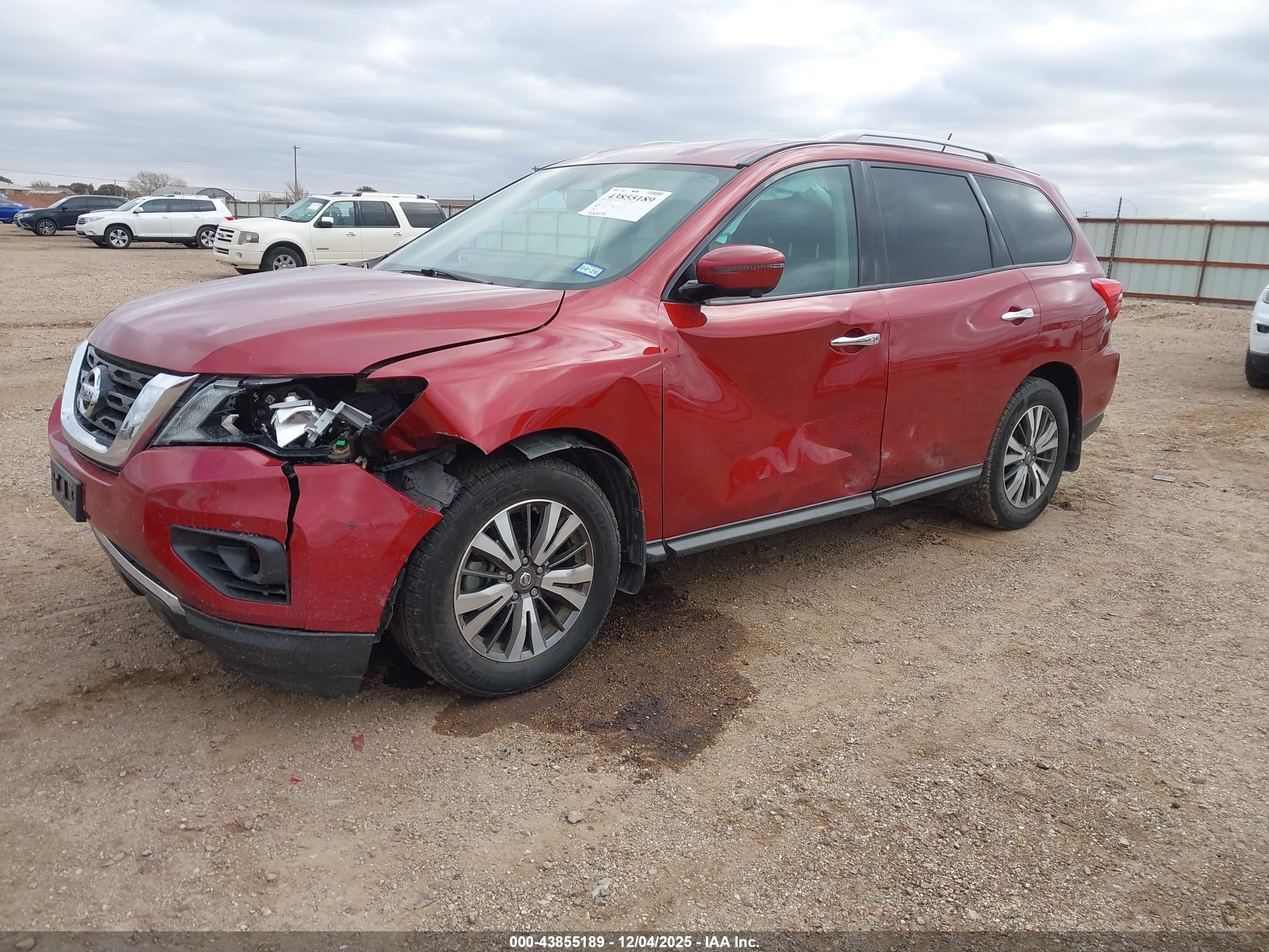 NISSAN PATHFINDER image 2