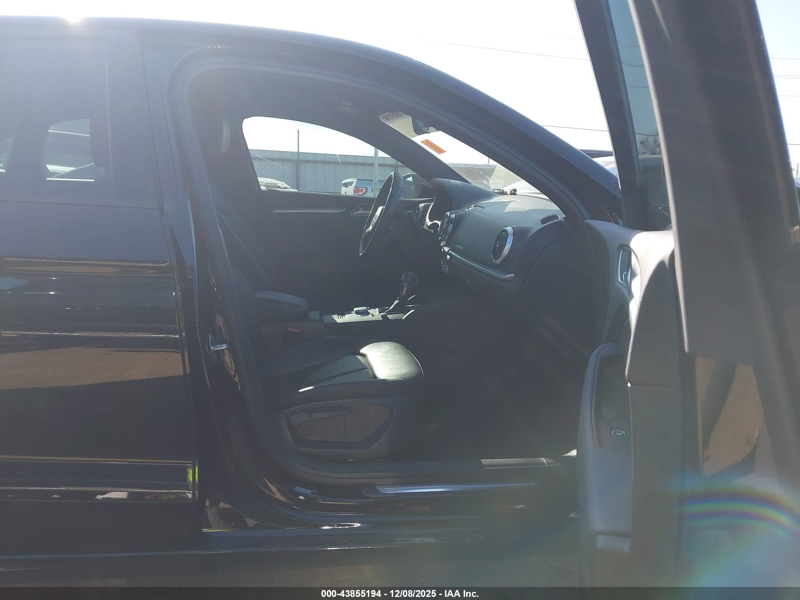AUDI A3 image 5