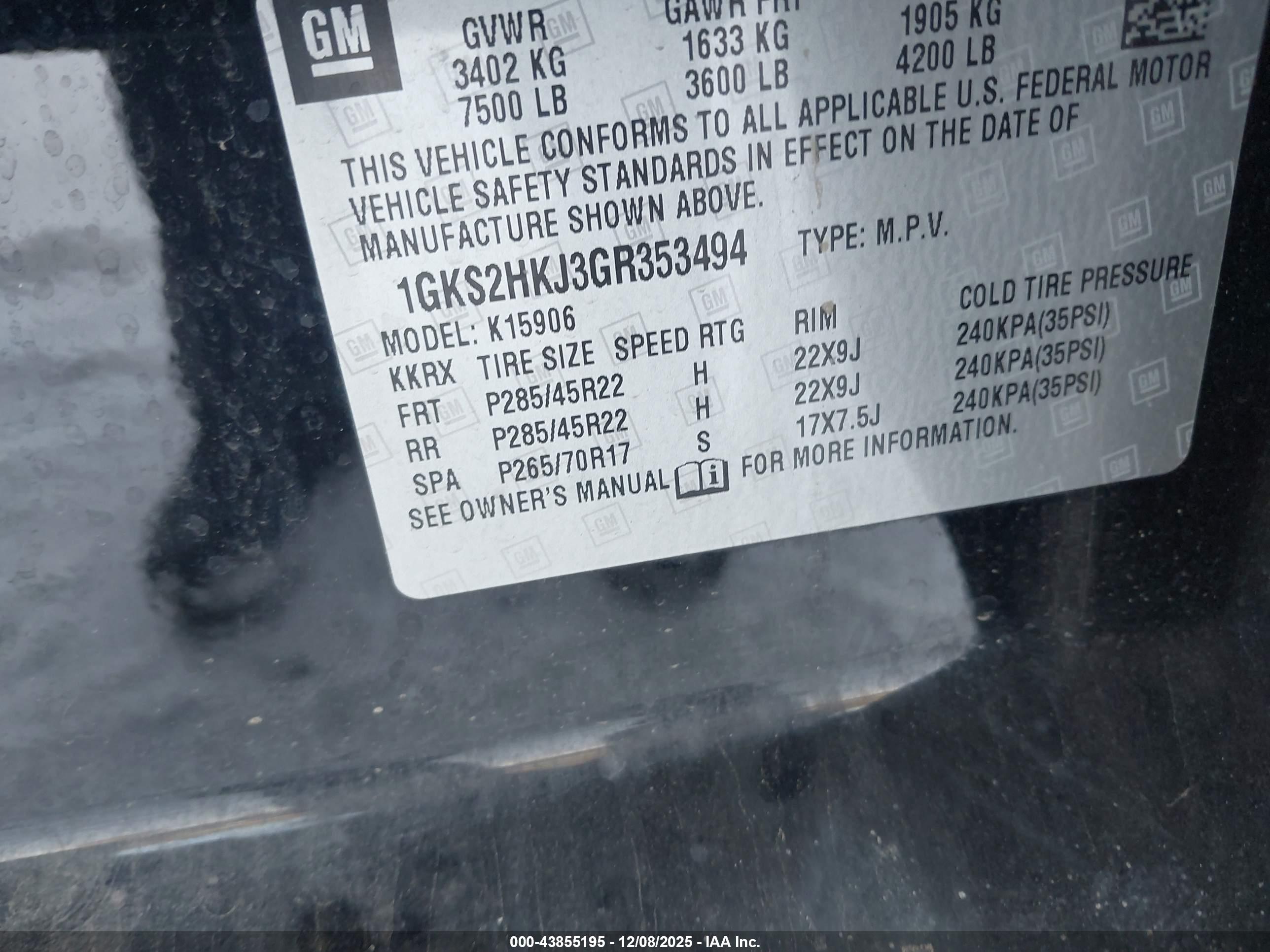 GMC YUKON image 9