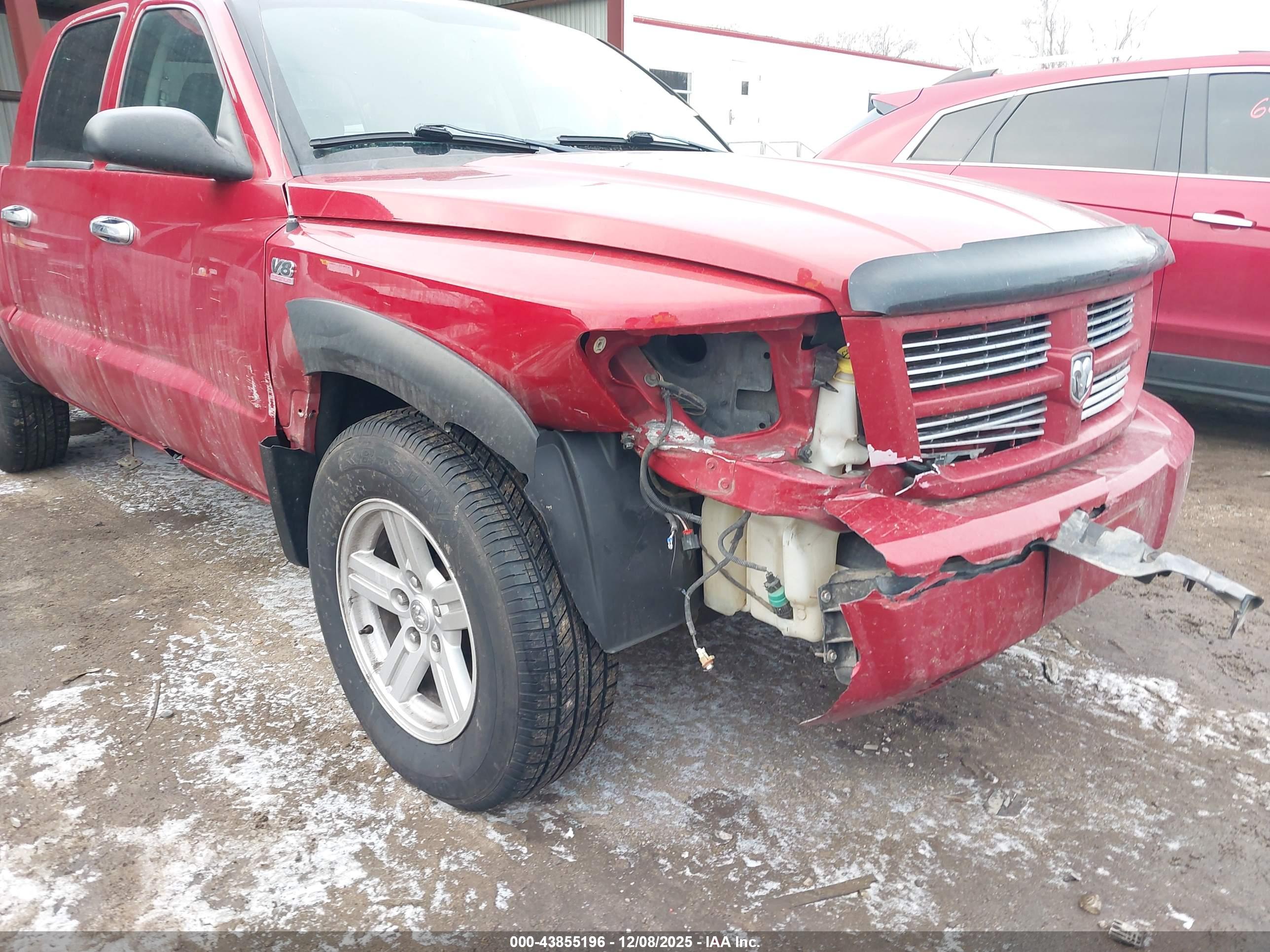 DODGE DAKOTA image 6