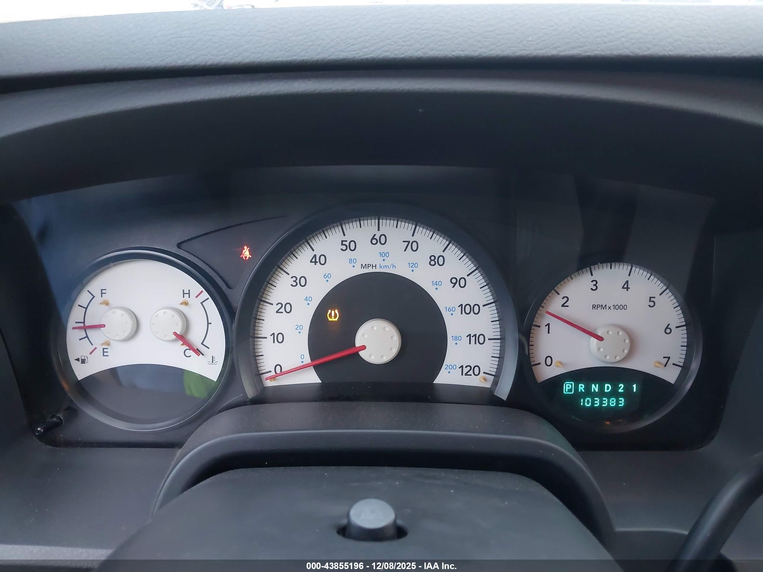 DODGE DAKOTA image 7
