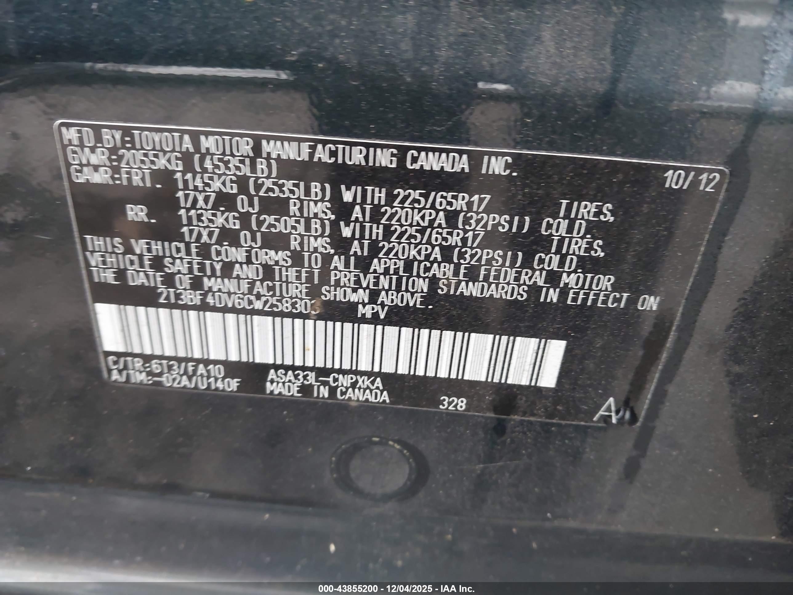 TOYOTA RAV4 image 9