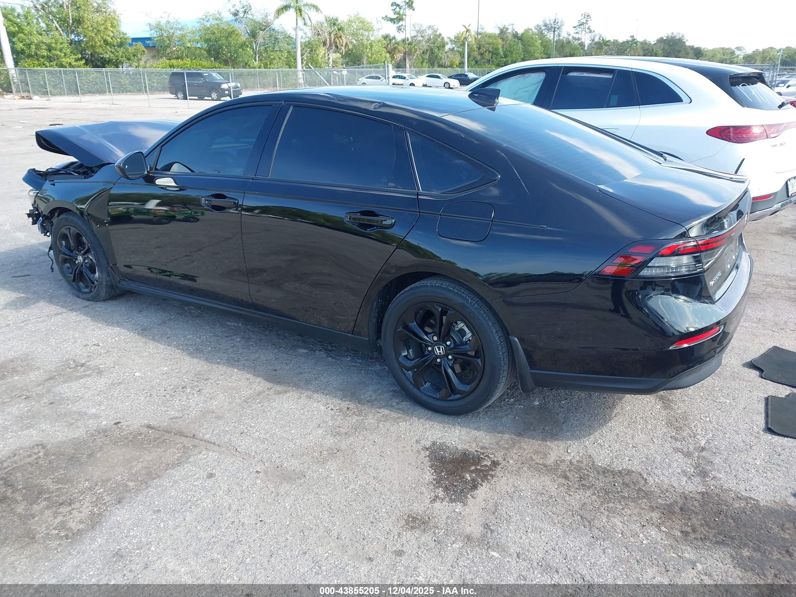 HONDA ACCORD image 3