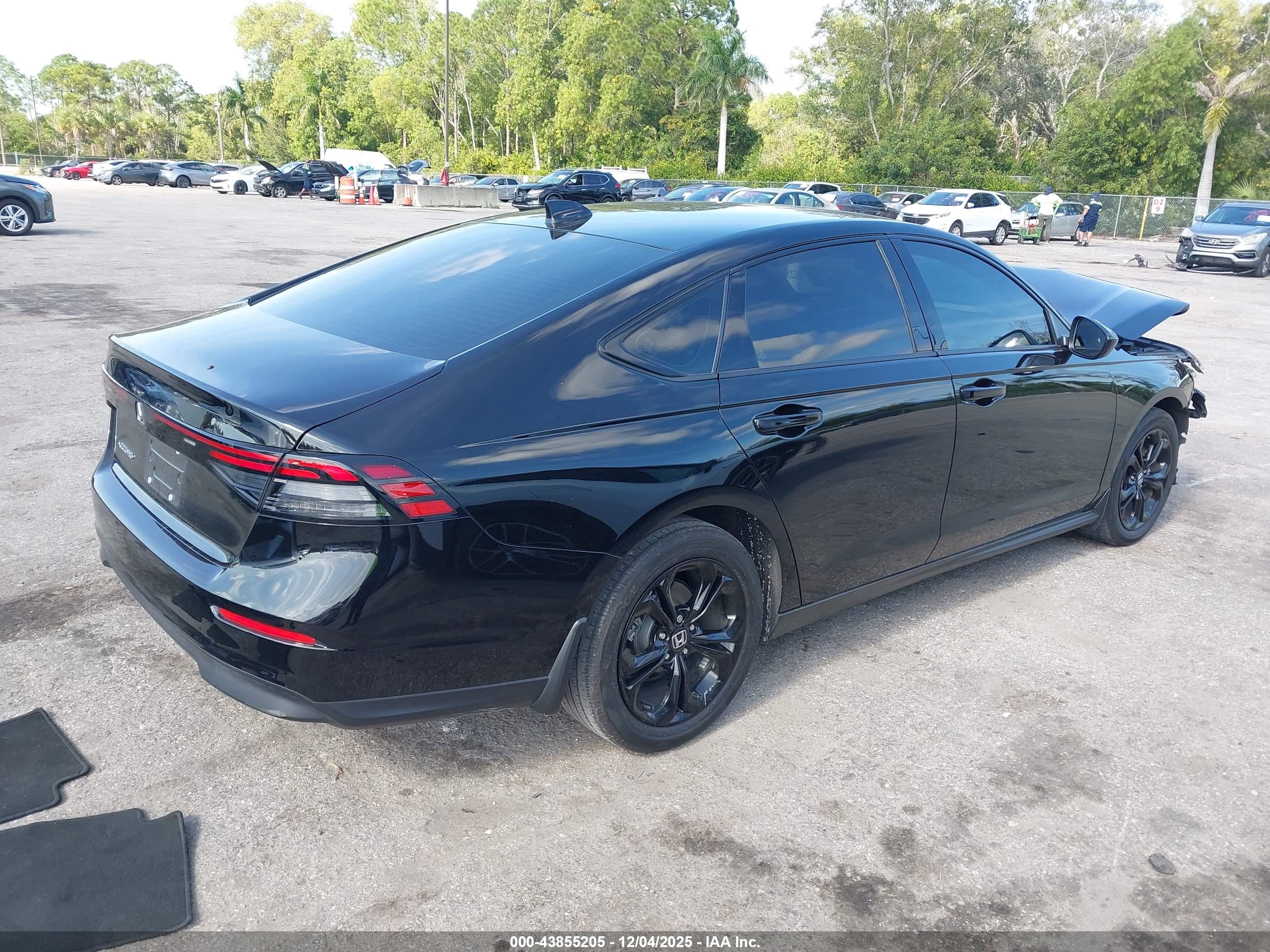 HONDA ACCORD image 4