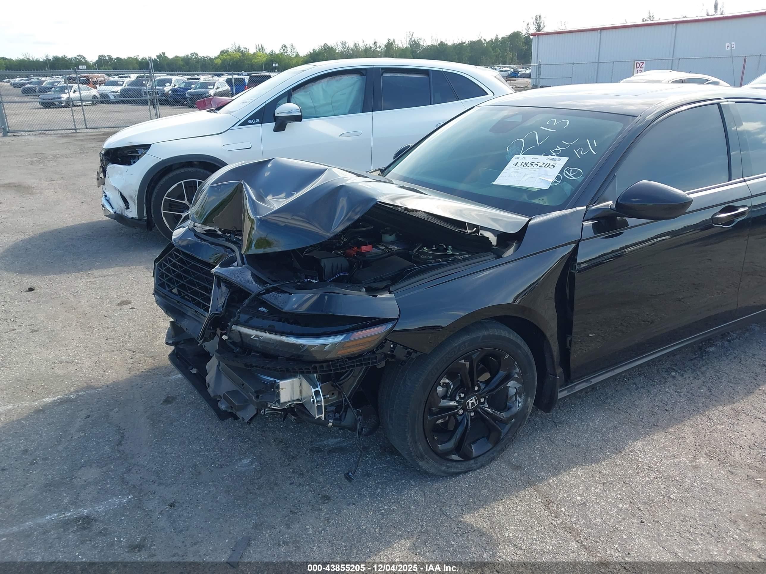 HONDA ACCORD image 6