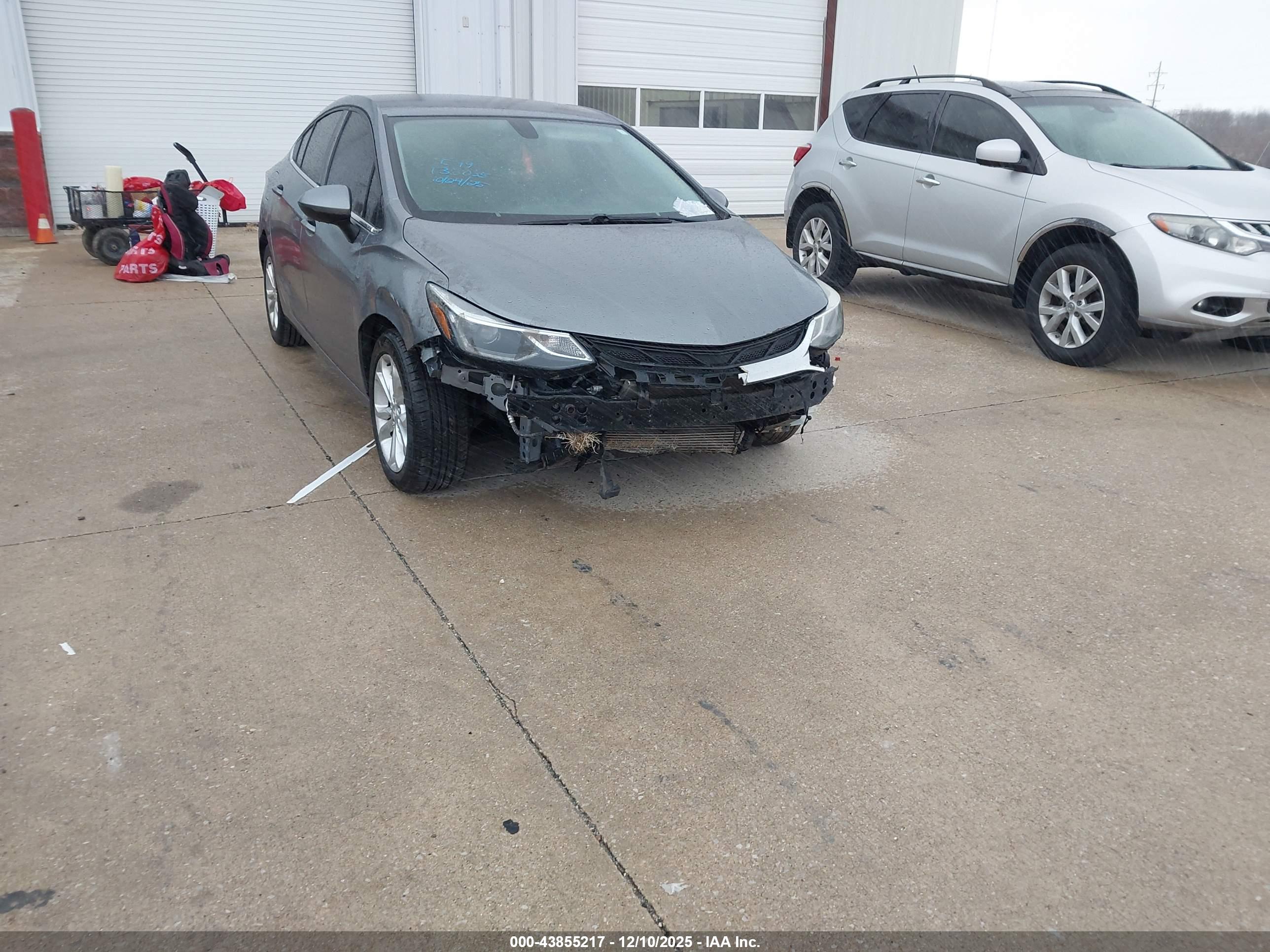 CHEVROLET CRUZE image 6