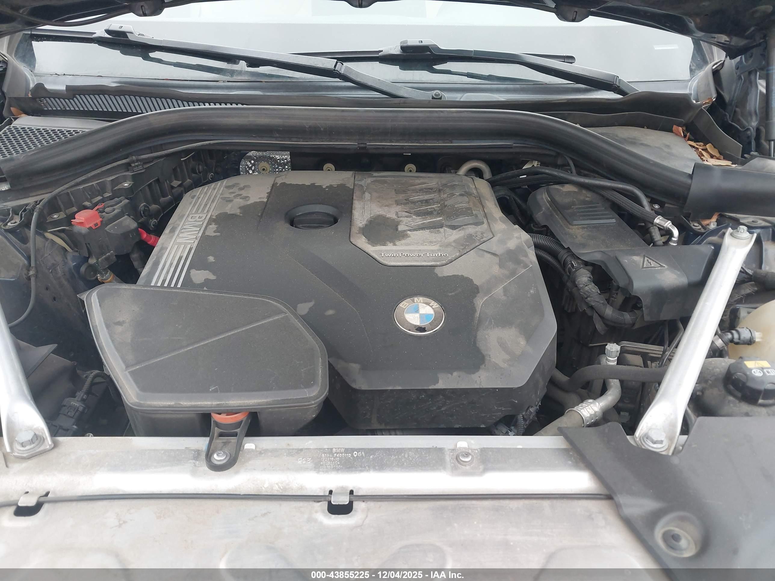 BMW X4 image 10