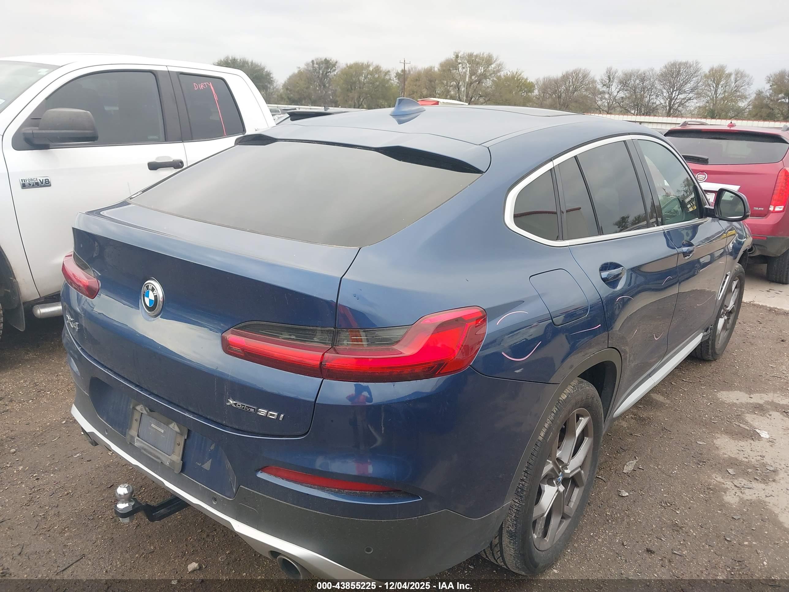 BMW X4 image 4