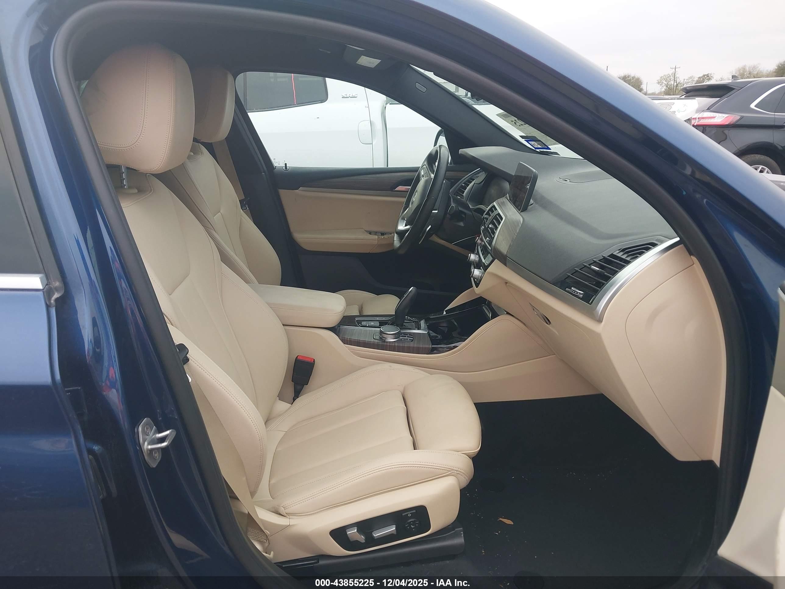 BMW X4 image 5